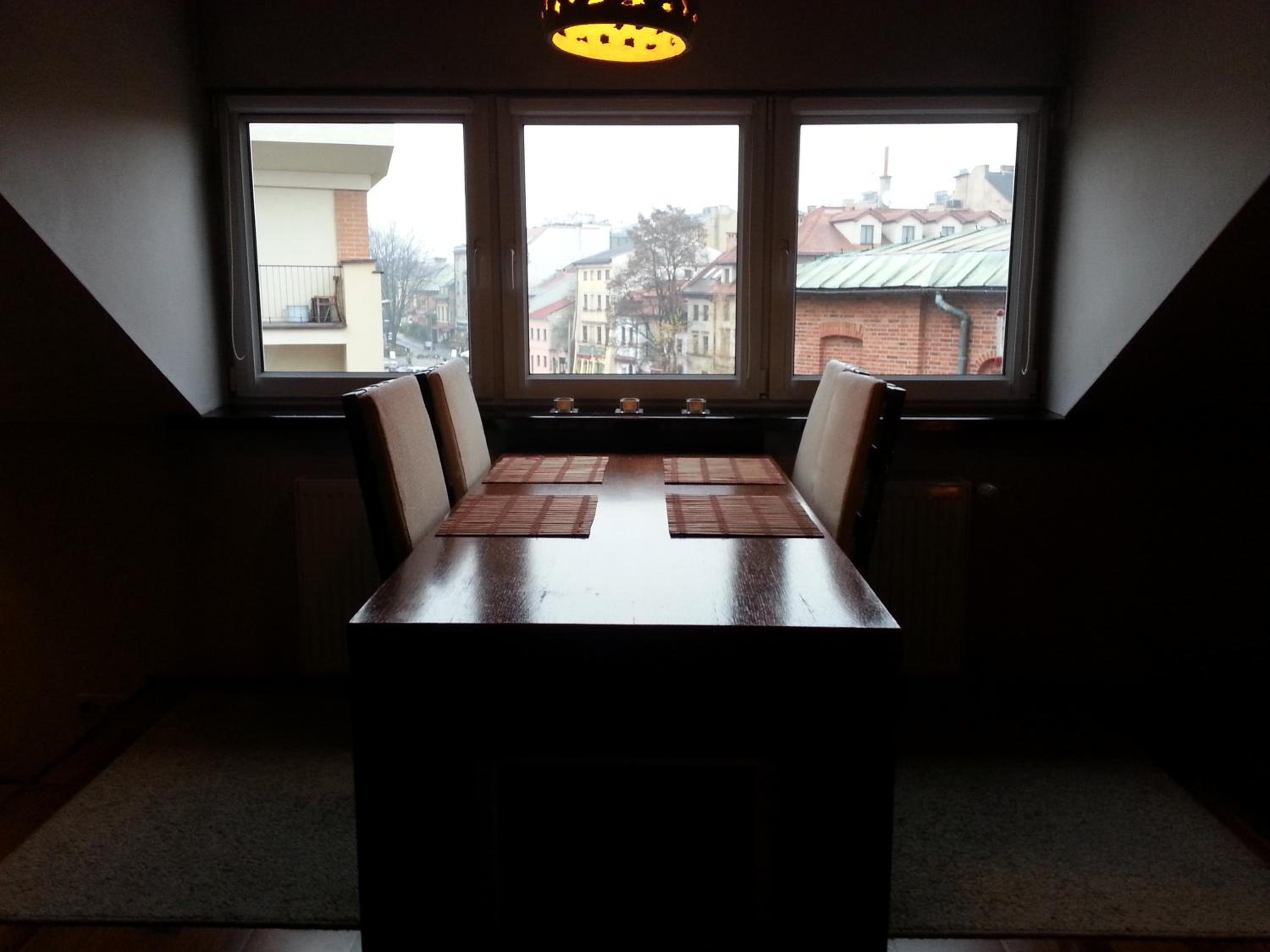 One-Bedroom Apartment - Photo 15