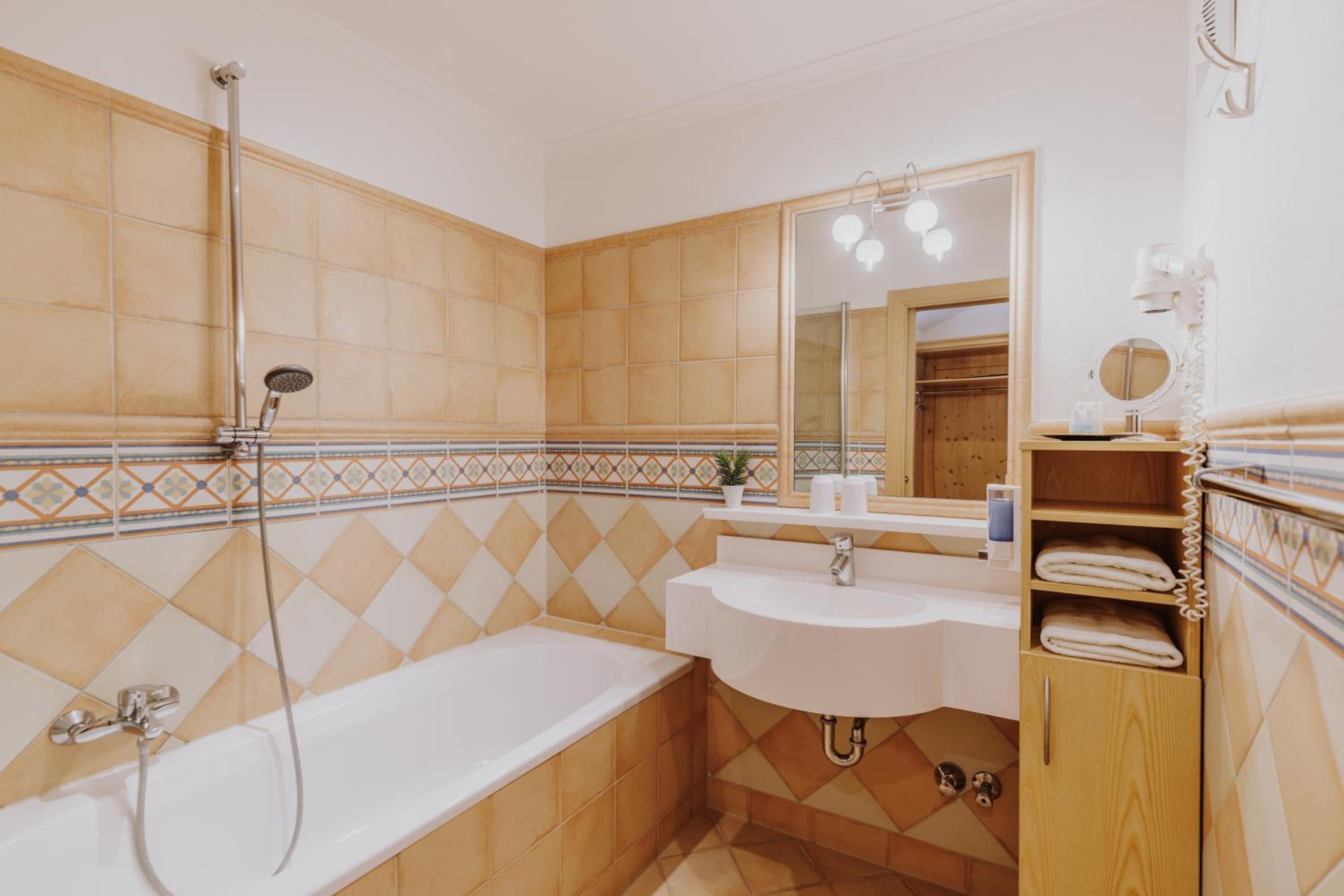 Junior Suite - Photo 5