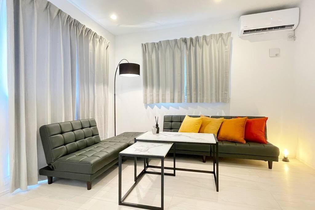 Three-Bedroom House photo 1