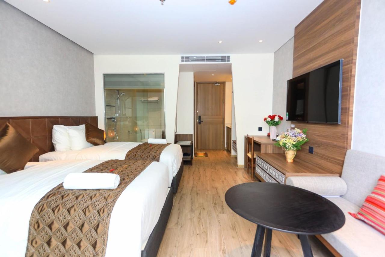 Standard Twin Room with Sofa photo 2