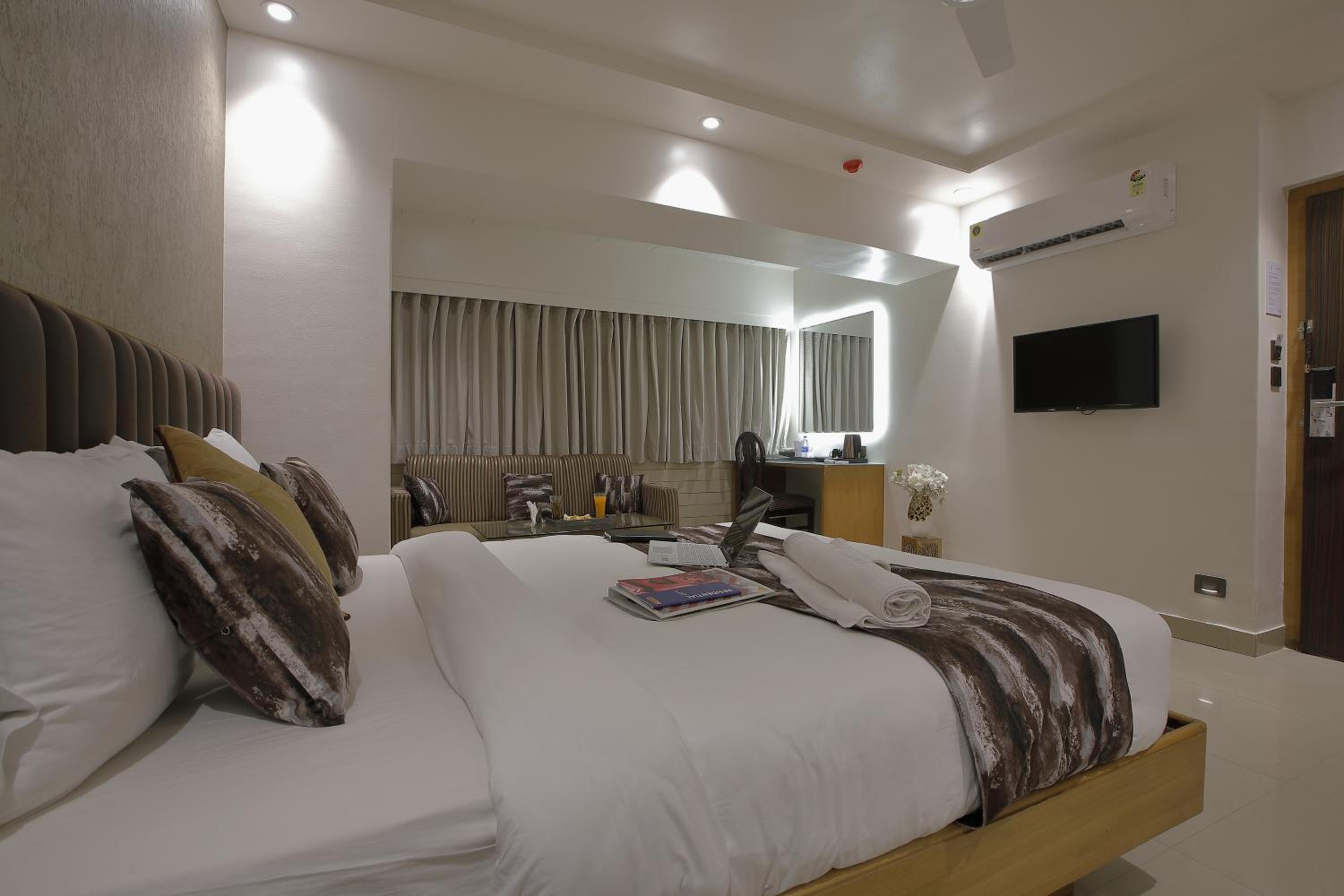 Platinum Room - Photo 9