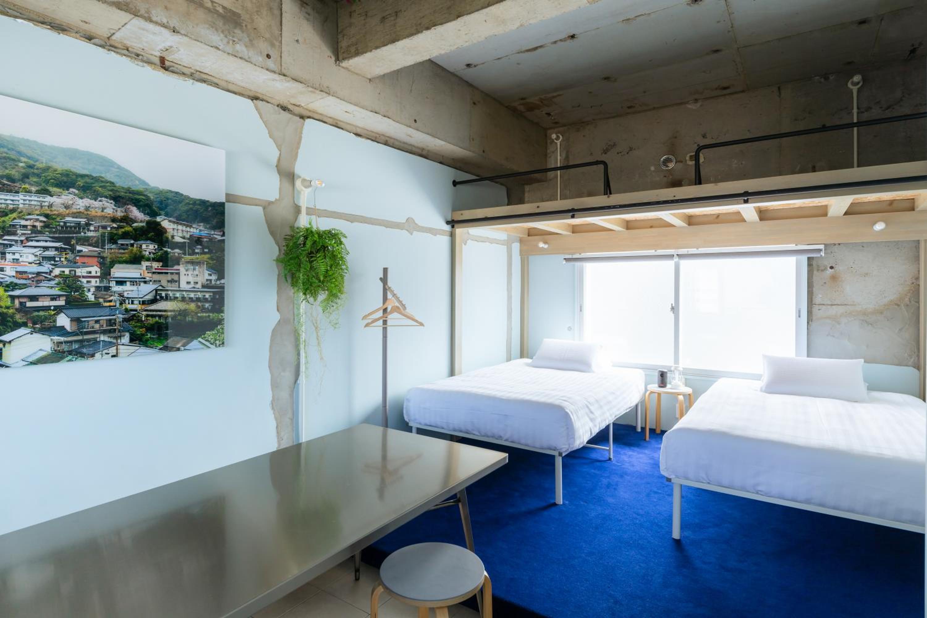 Standard Twin Room - Photo 1