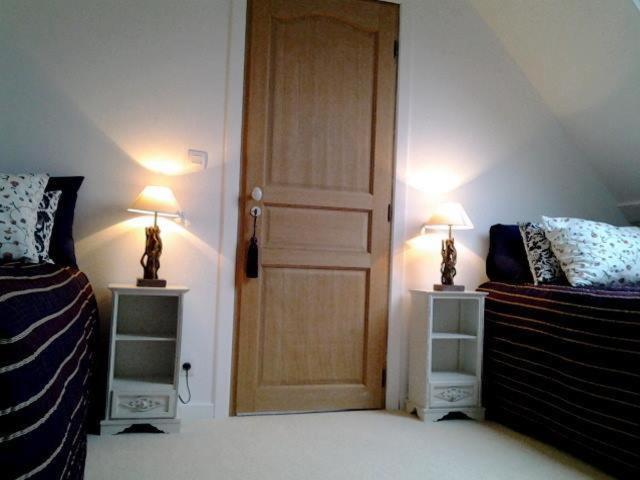 Small Twin Room - Photo 7