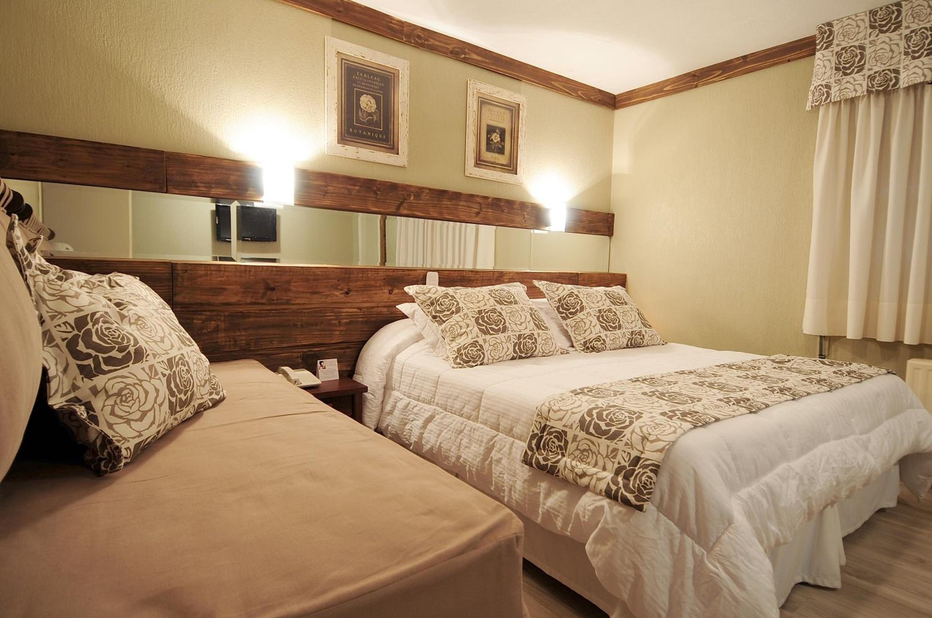 Master Suite with Spa Bath photo 1