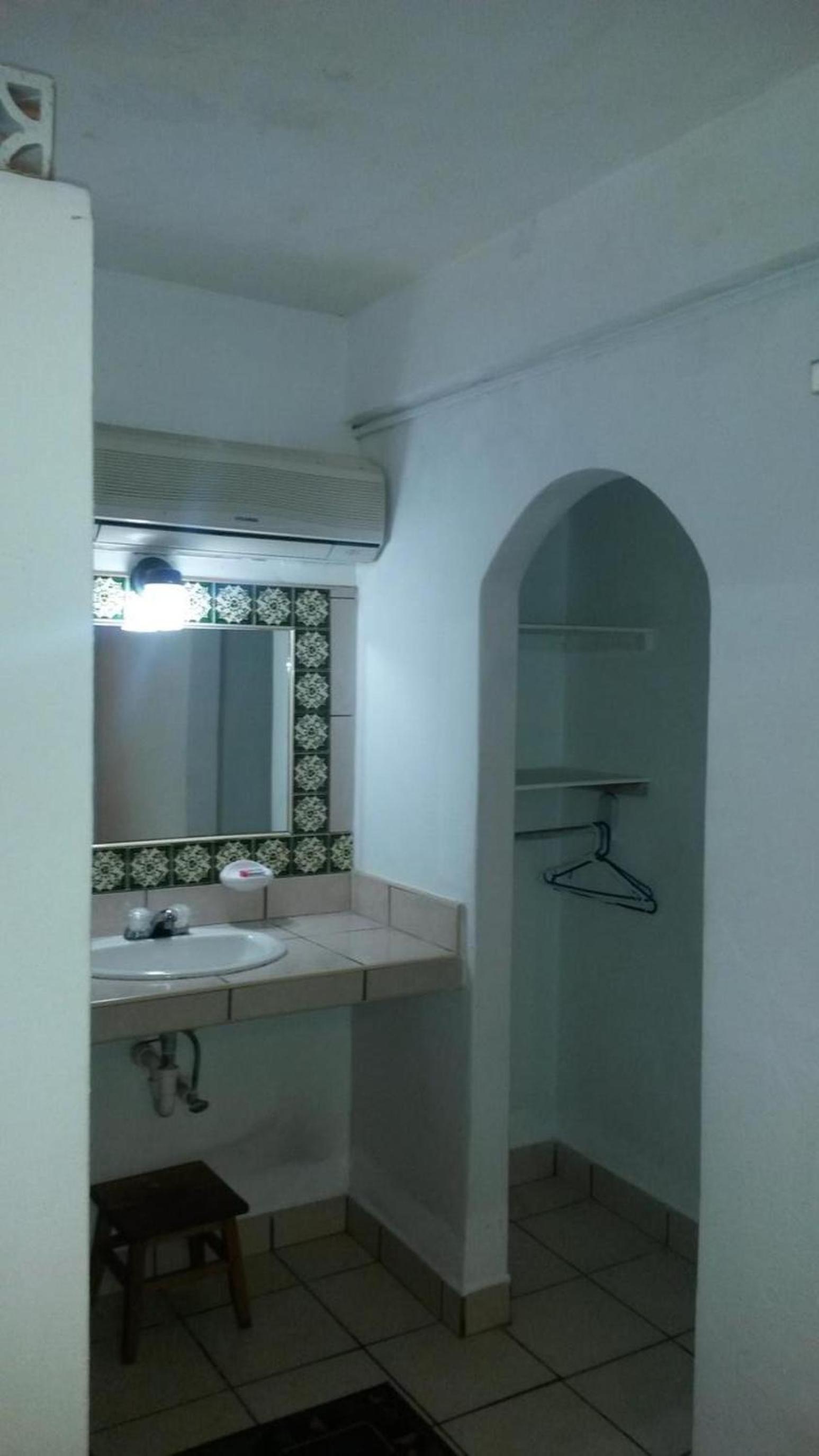 Budget Double Room photo 2
