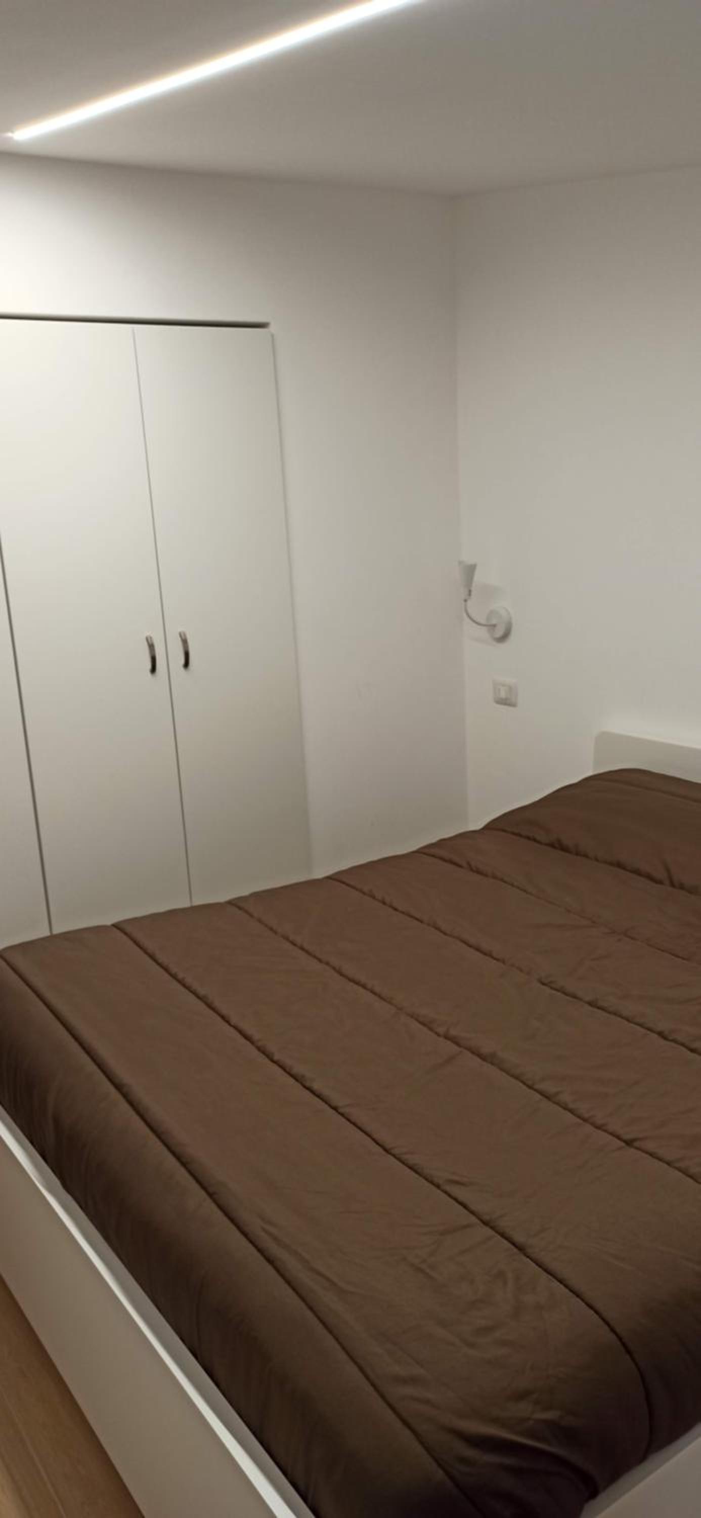 Four-Bedroom House photo 2
