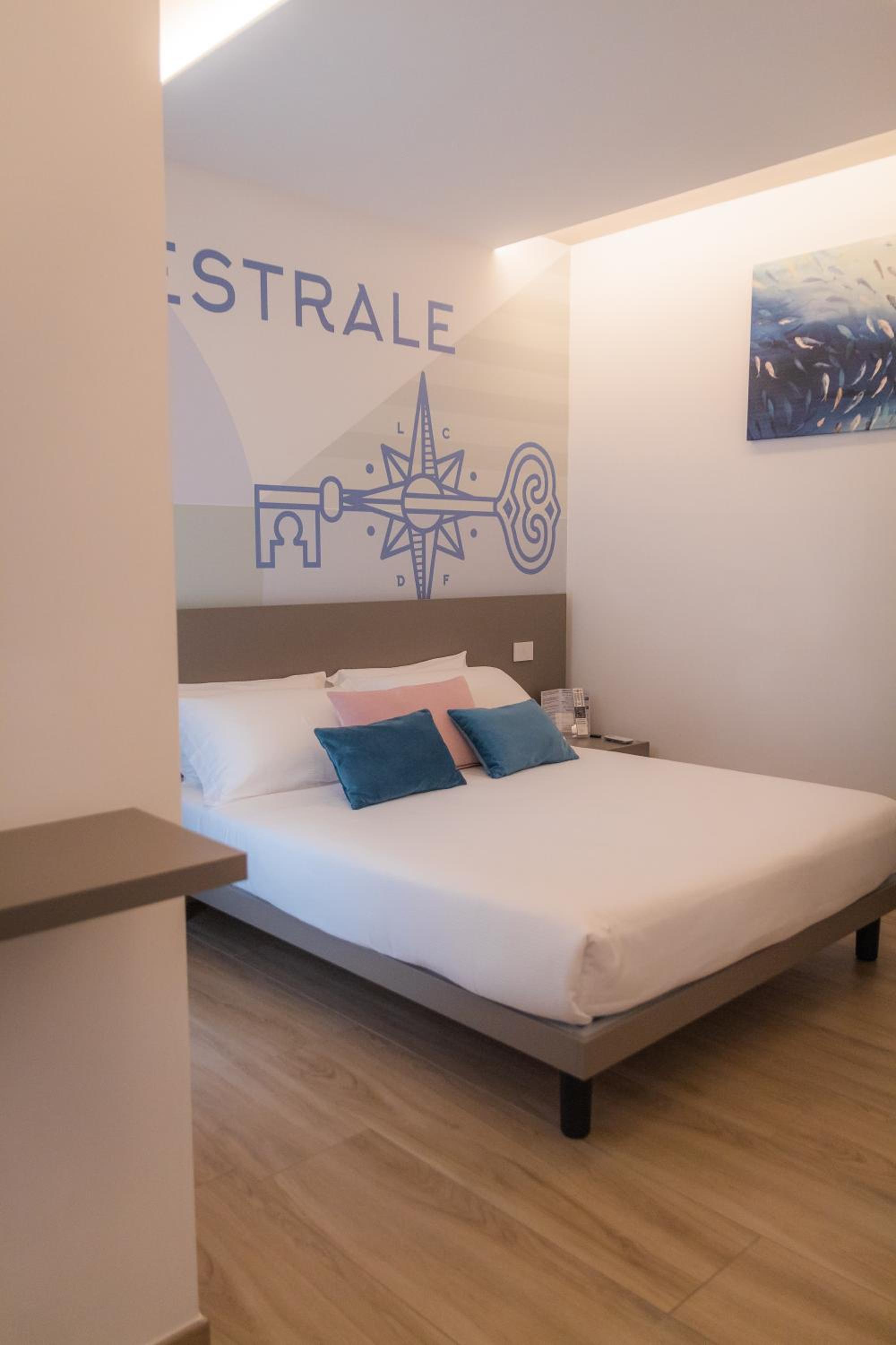 Double Room - Photo 4