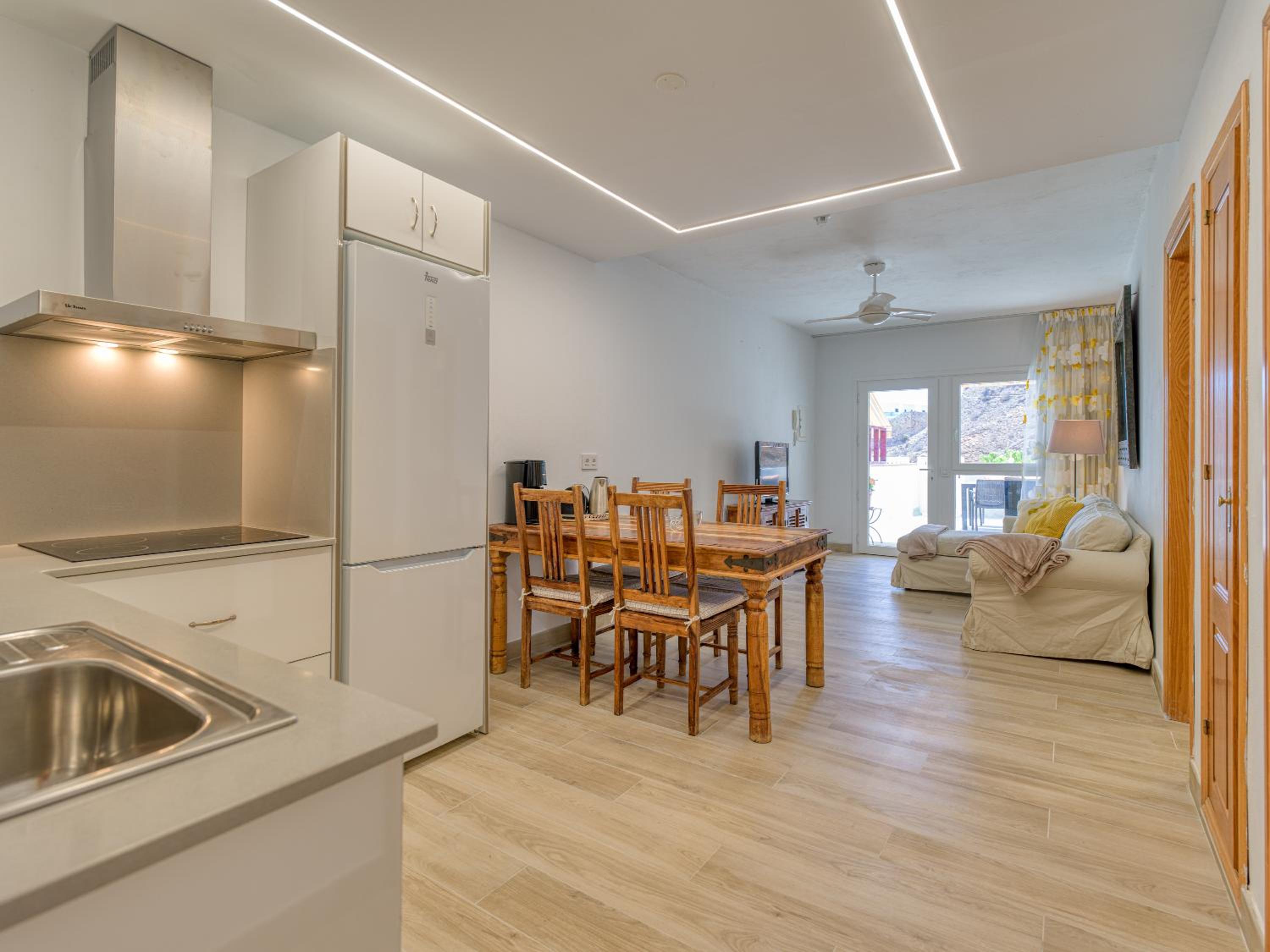 Two-Bedroom Apartment with Sea View photo 3