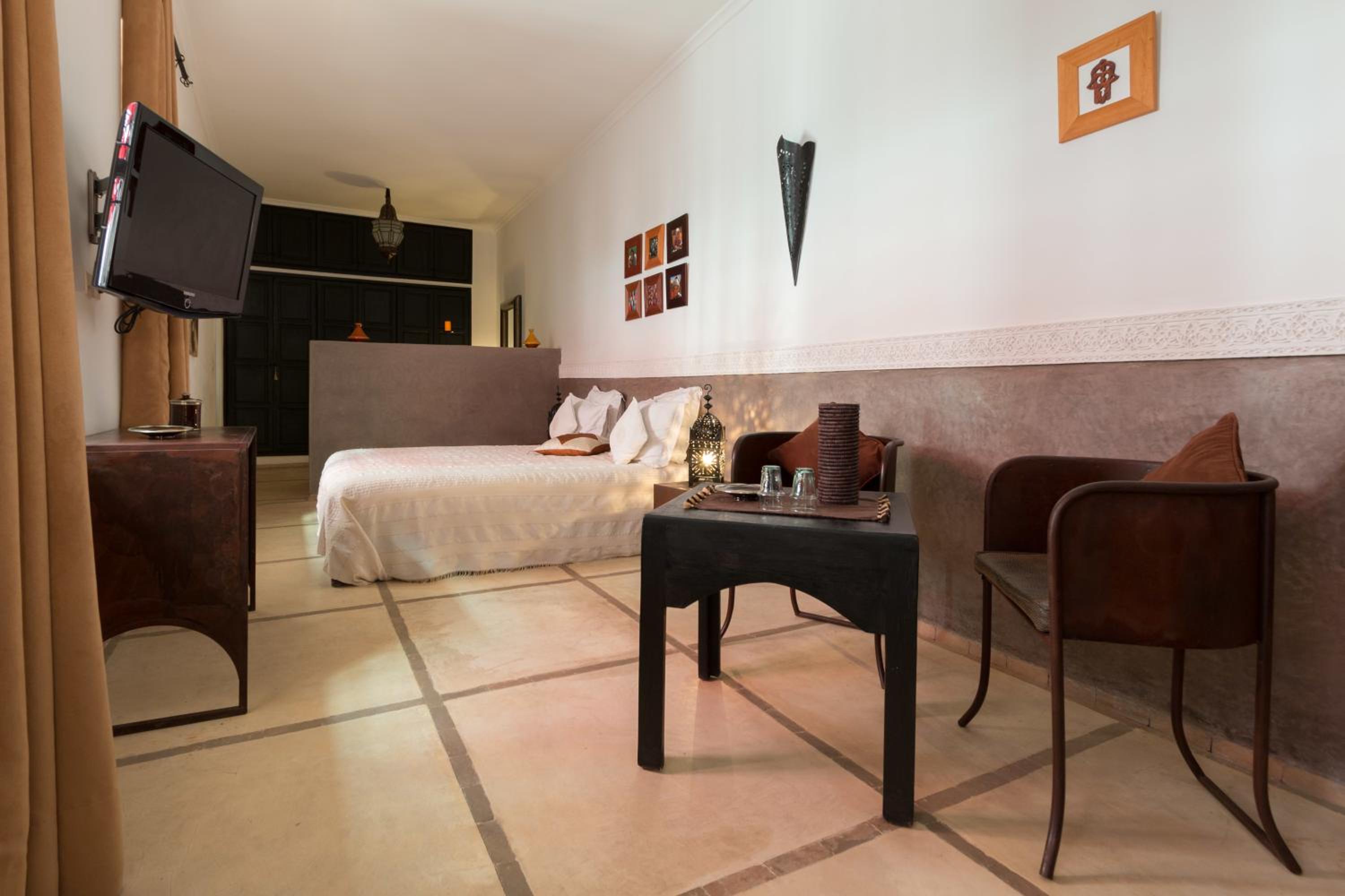 Triple Suite - Photo 3