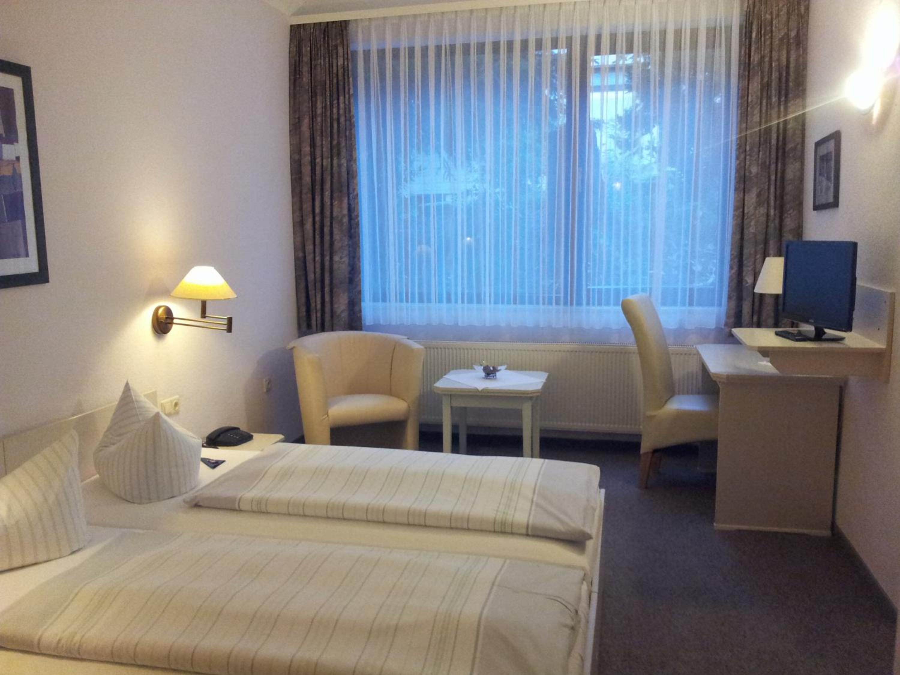 Double Room - Photo 1