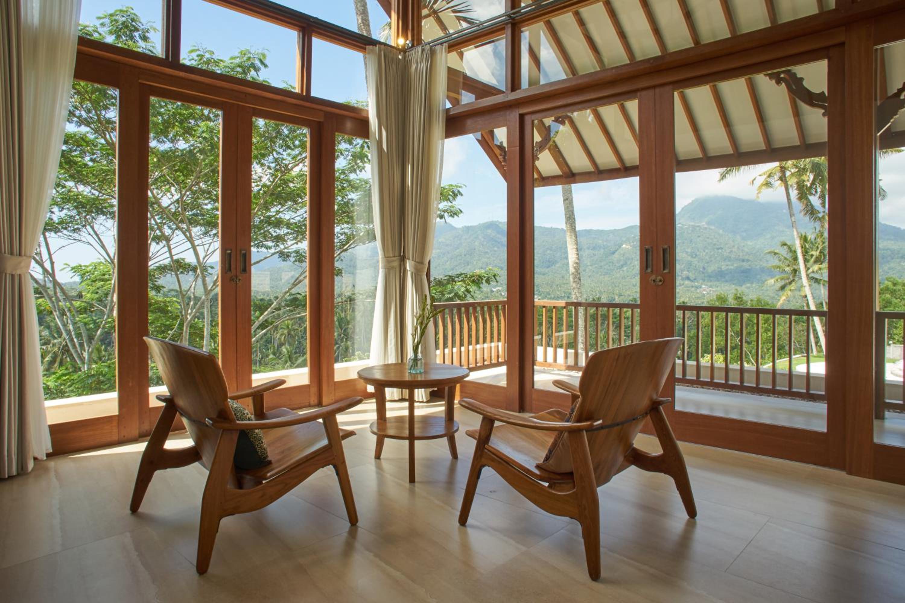 One-Bedroom Chalet - Photo 2
