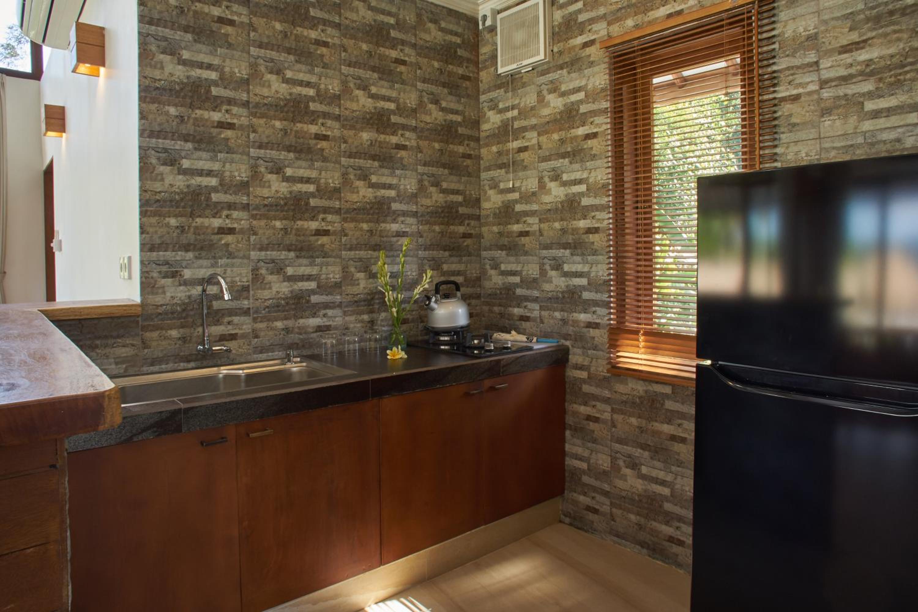 One-Bedroom Chalet - Photo 7