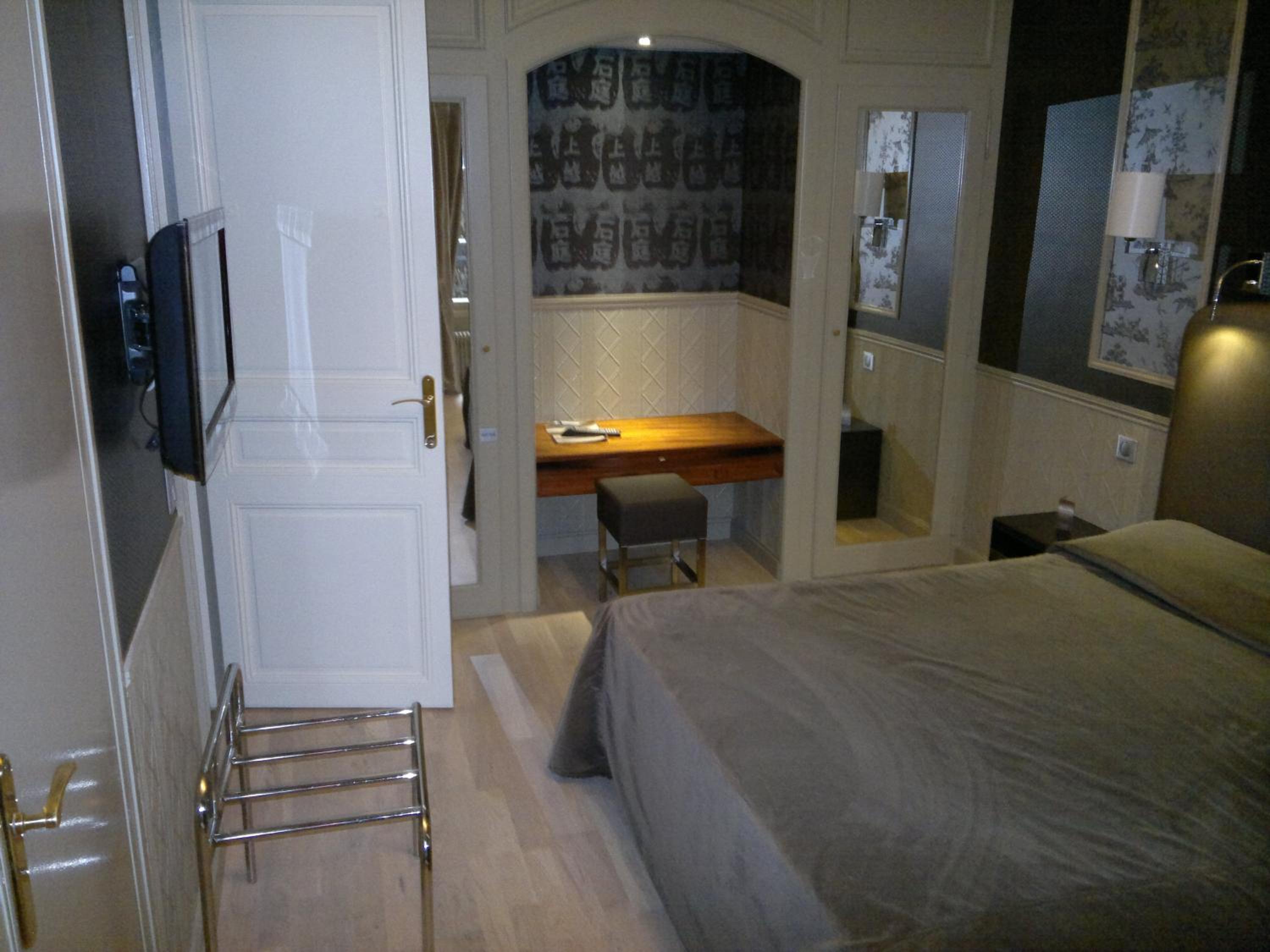 Deluxe Double Room photo 2
