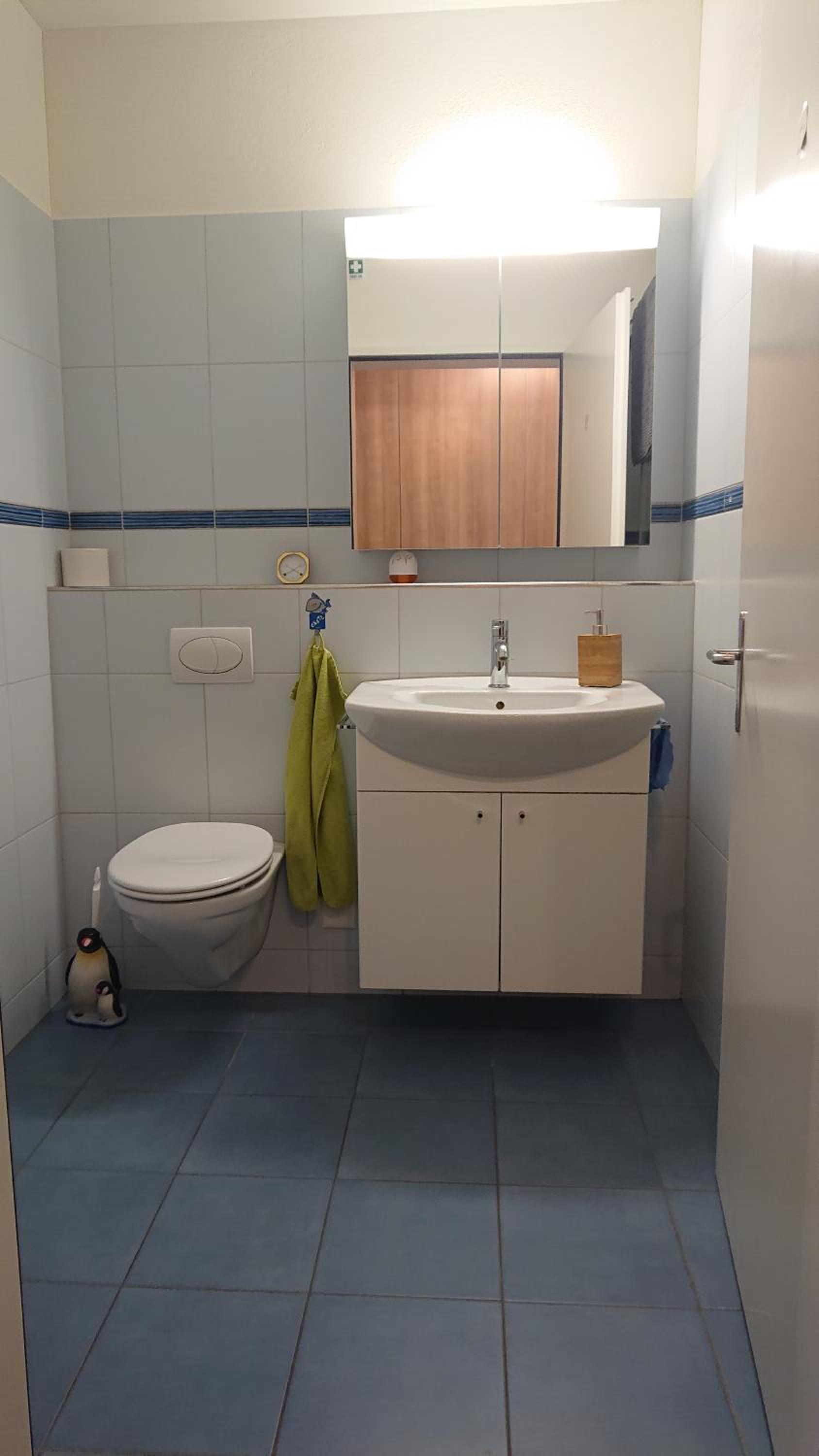 Twin Room with Shared Bathroom photo 2
