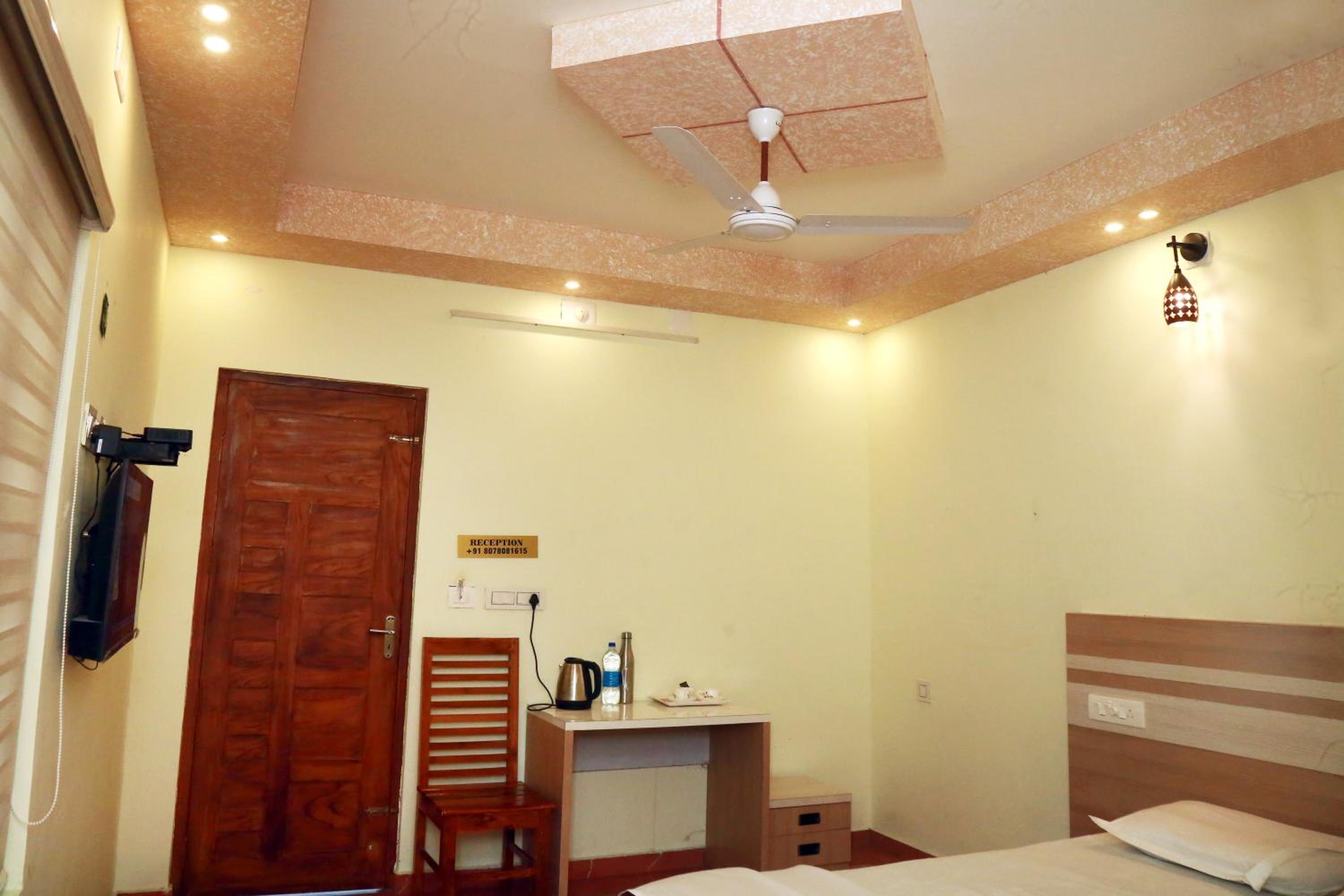 Deluxe Double Room - Photo 2
