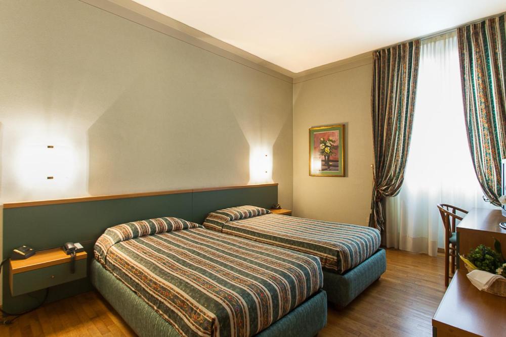 Double or Twin Room - Photo 1