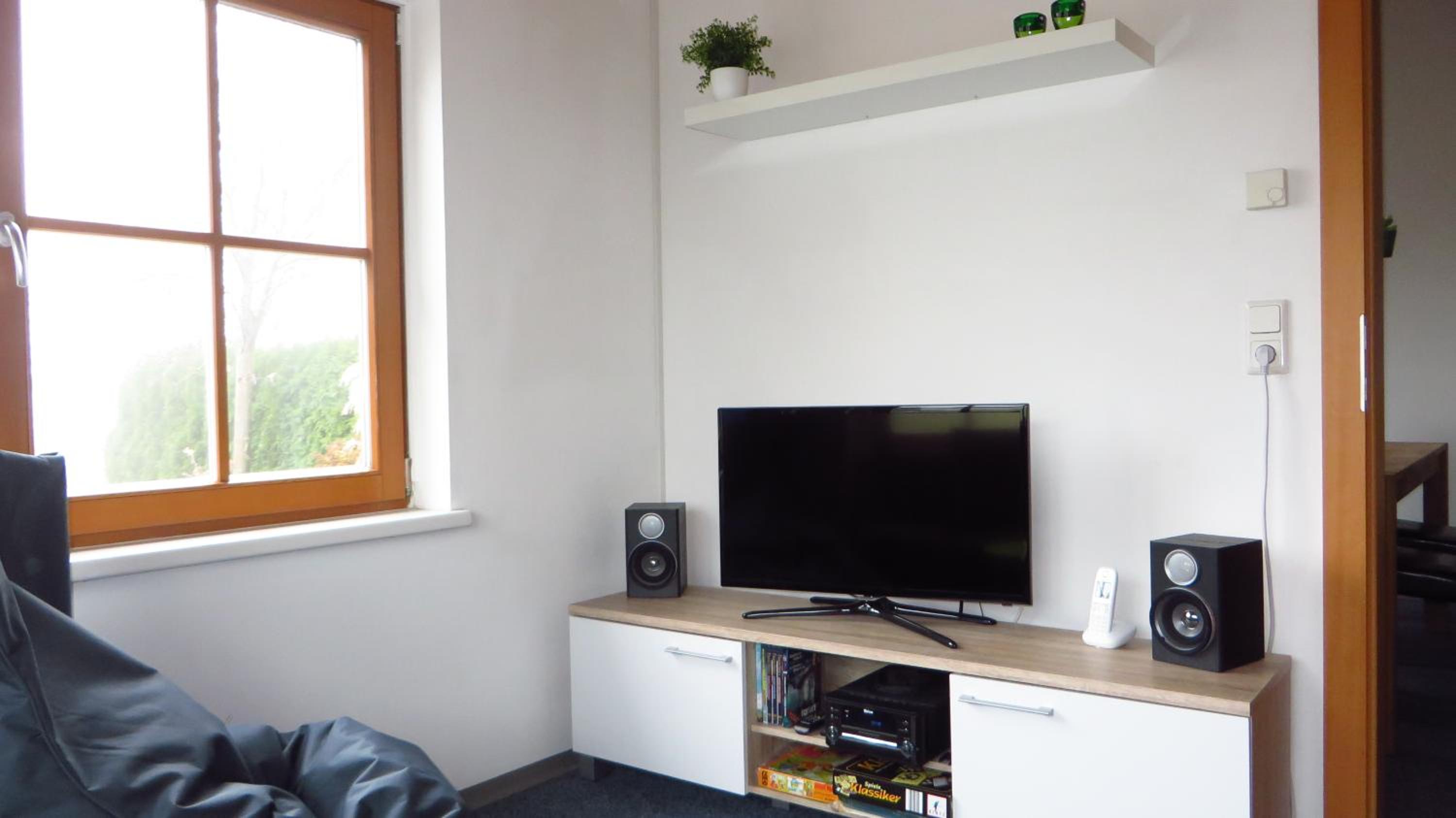Three-Bedroom Apartment photo 1