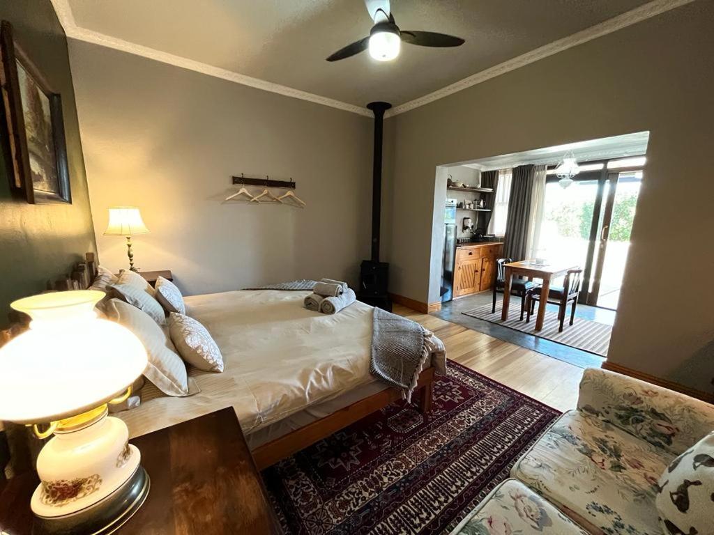 Comfort King Room - Photo 6