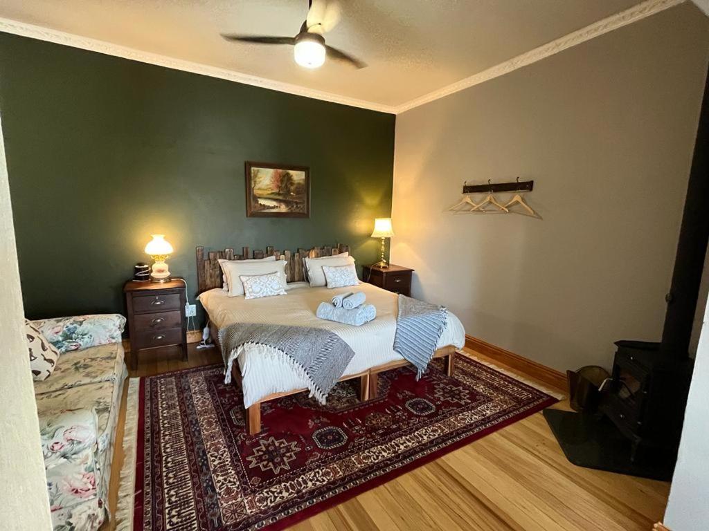 Comfort King Room - Photo 1