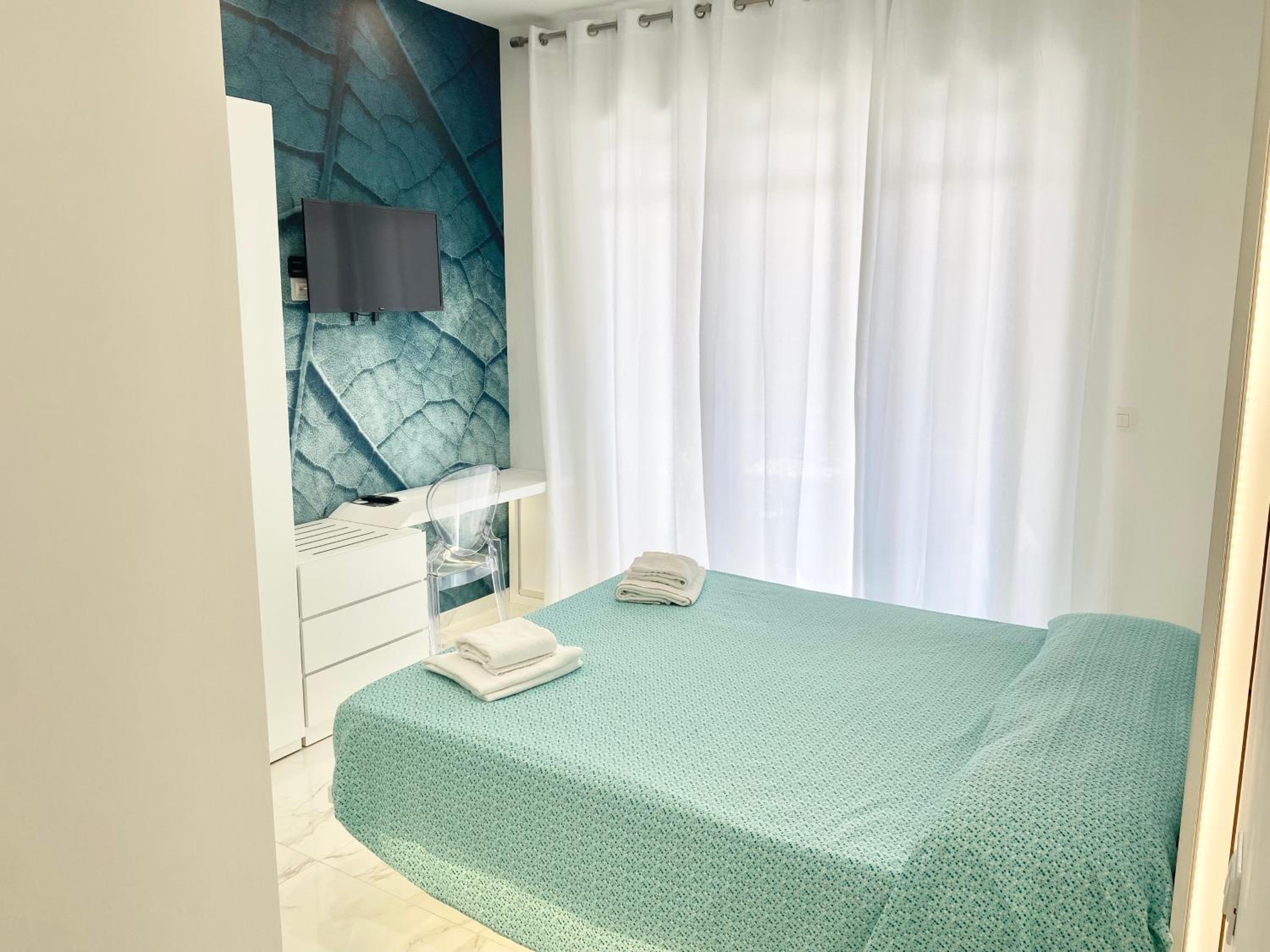Double Room with Balcony photo 3