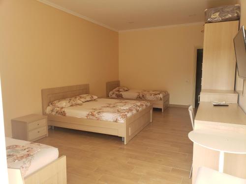 Standard Quadruple Room photo 2