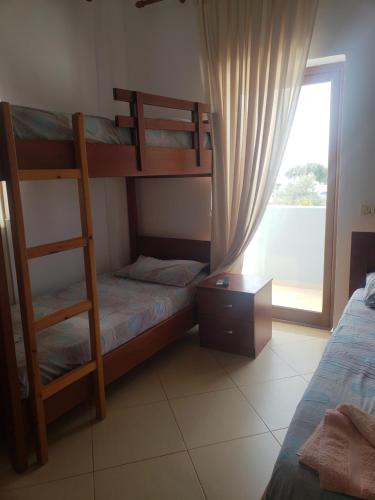 Quadruple Room with Balcony photo 2