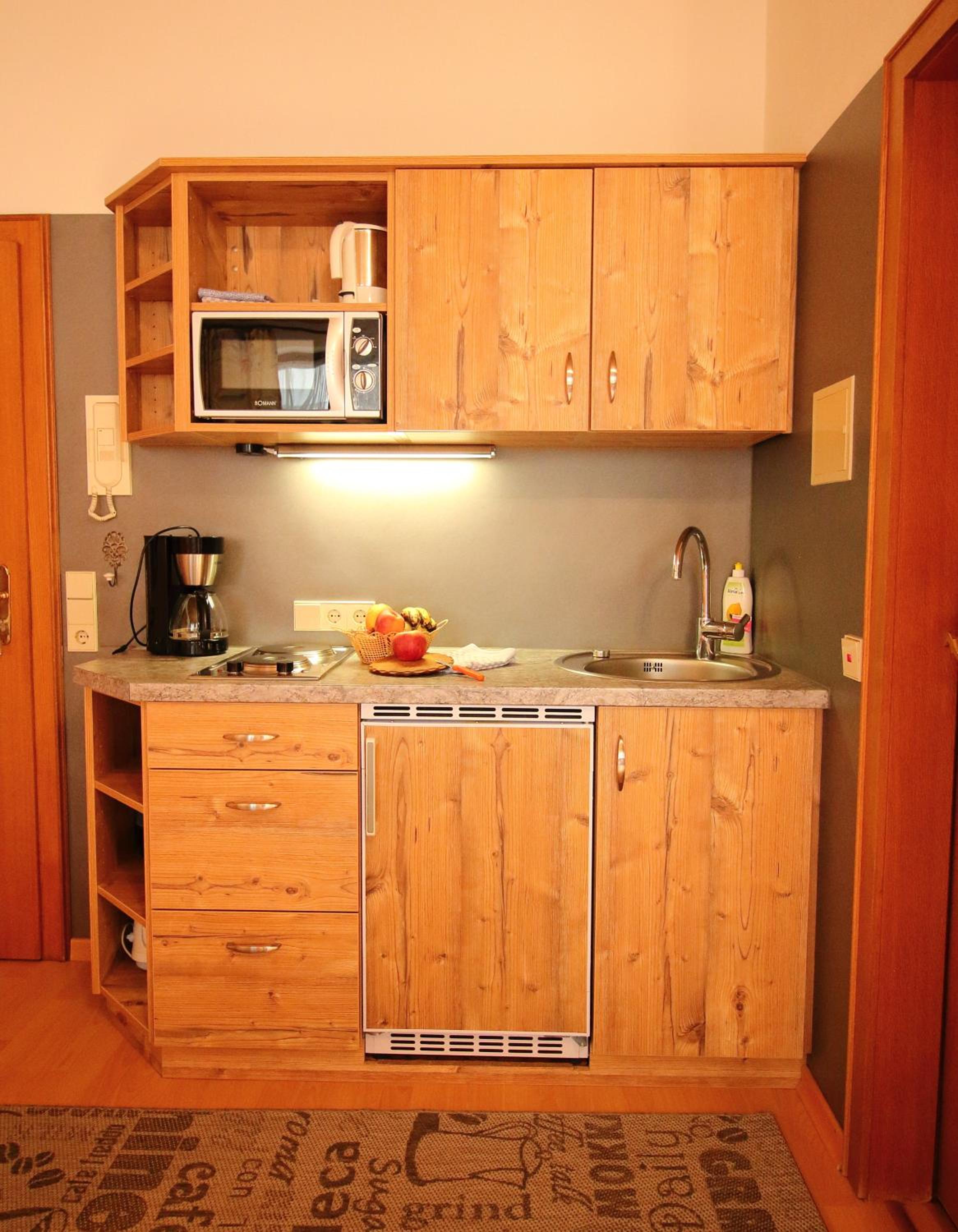 One-Bedroom Apartment photo 2