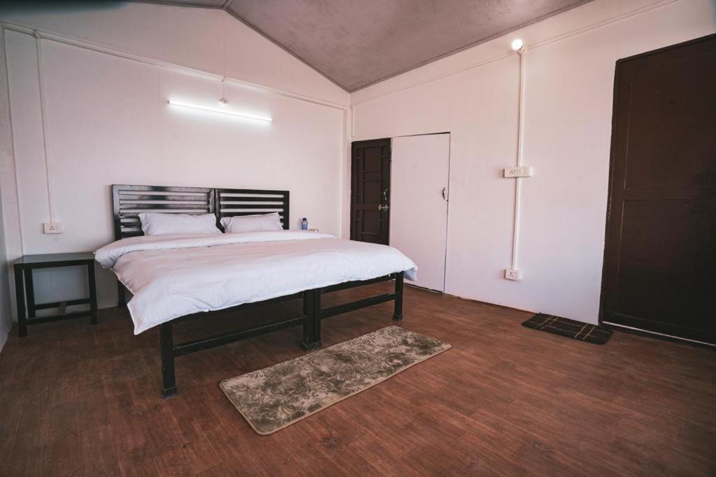 Deluxe Room - Photo 1