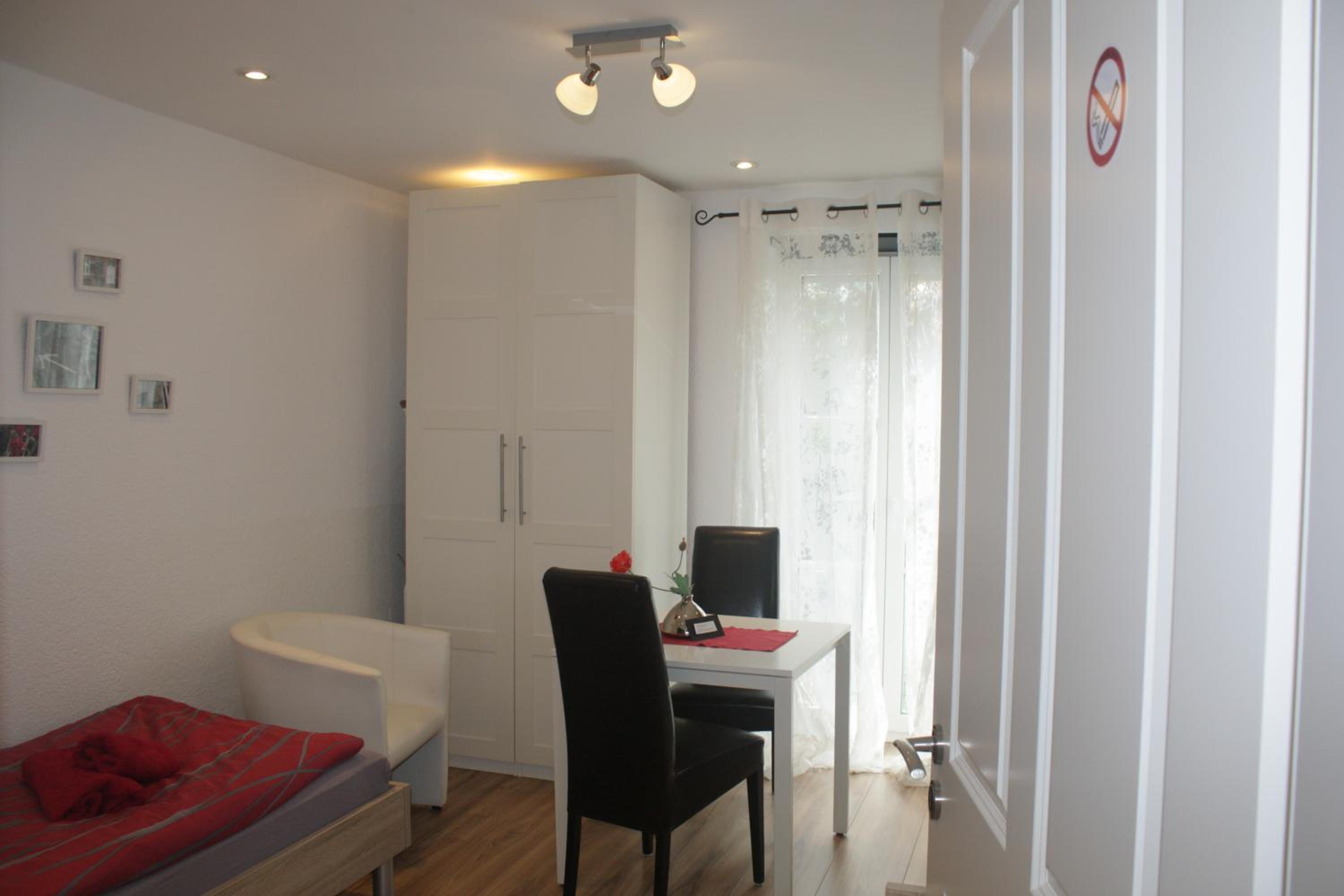 Apartment - Ground Floor photo 2