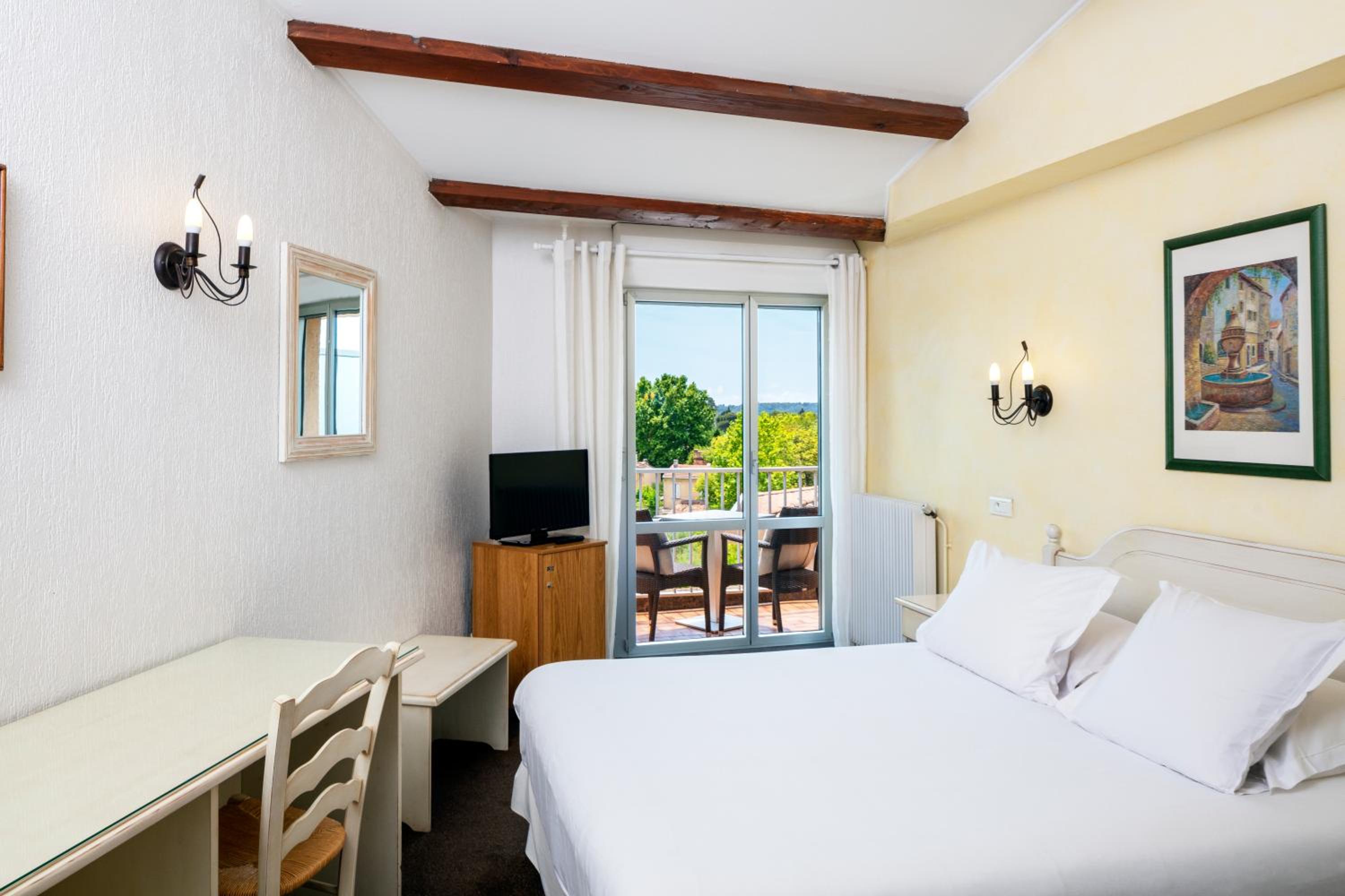 Double Room with Bath, photo 7