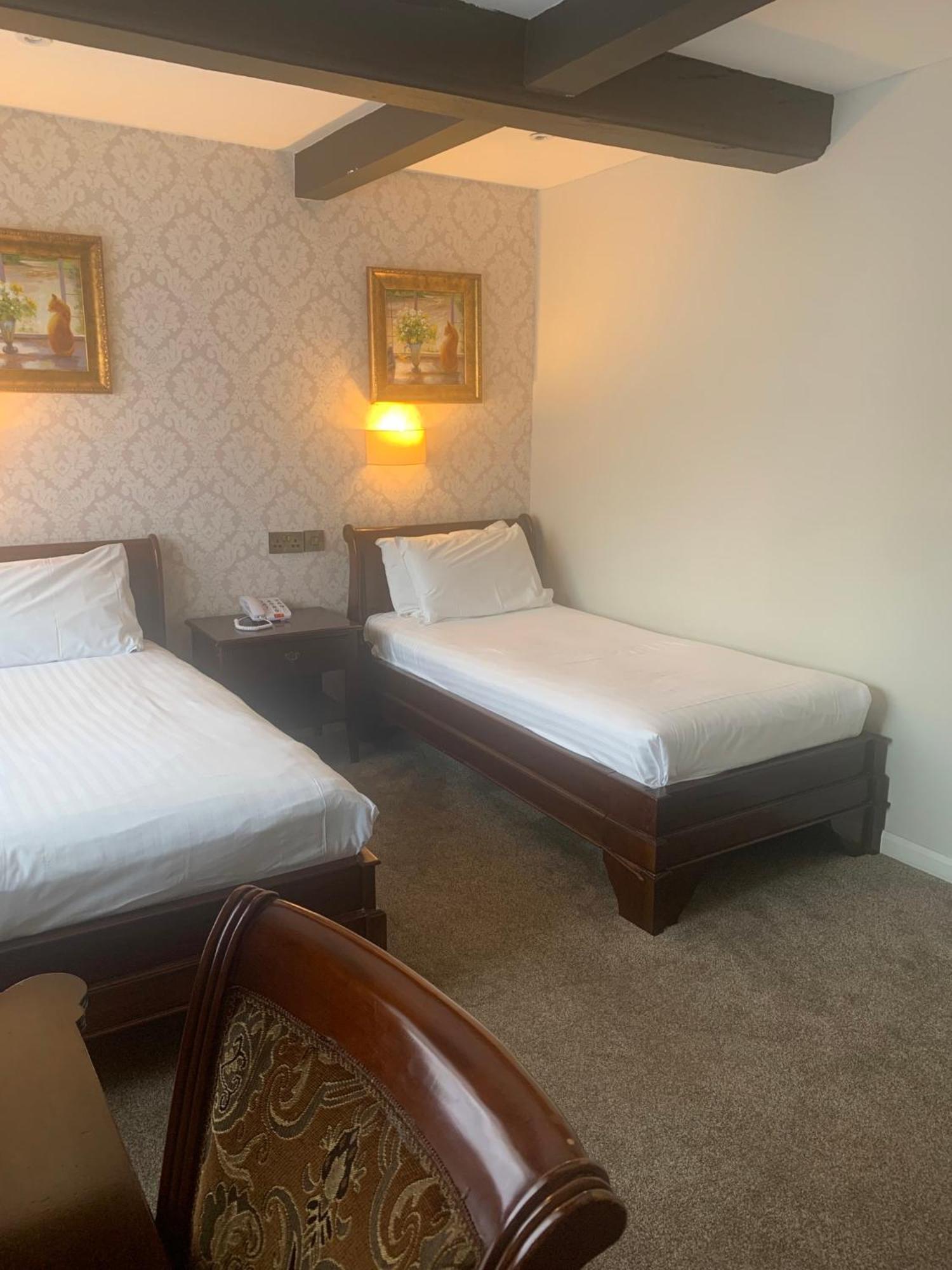 Classic Twin Room - Non-Smoking - Photo 3