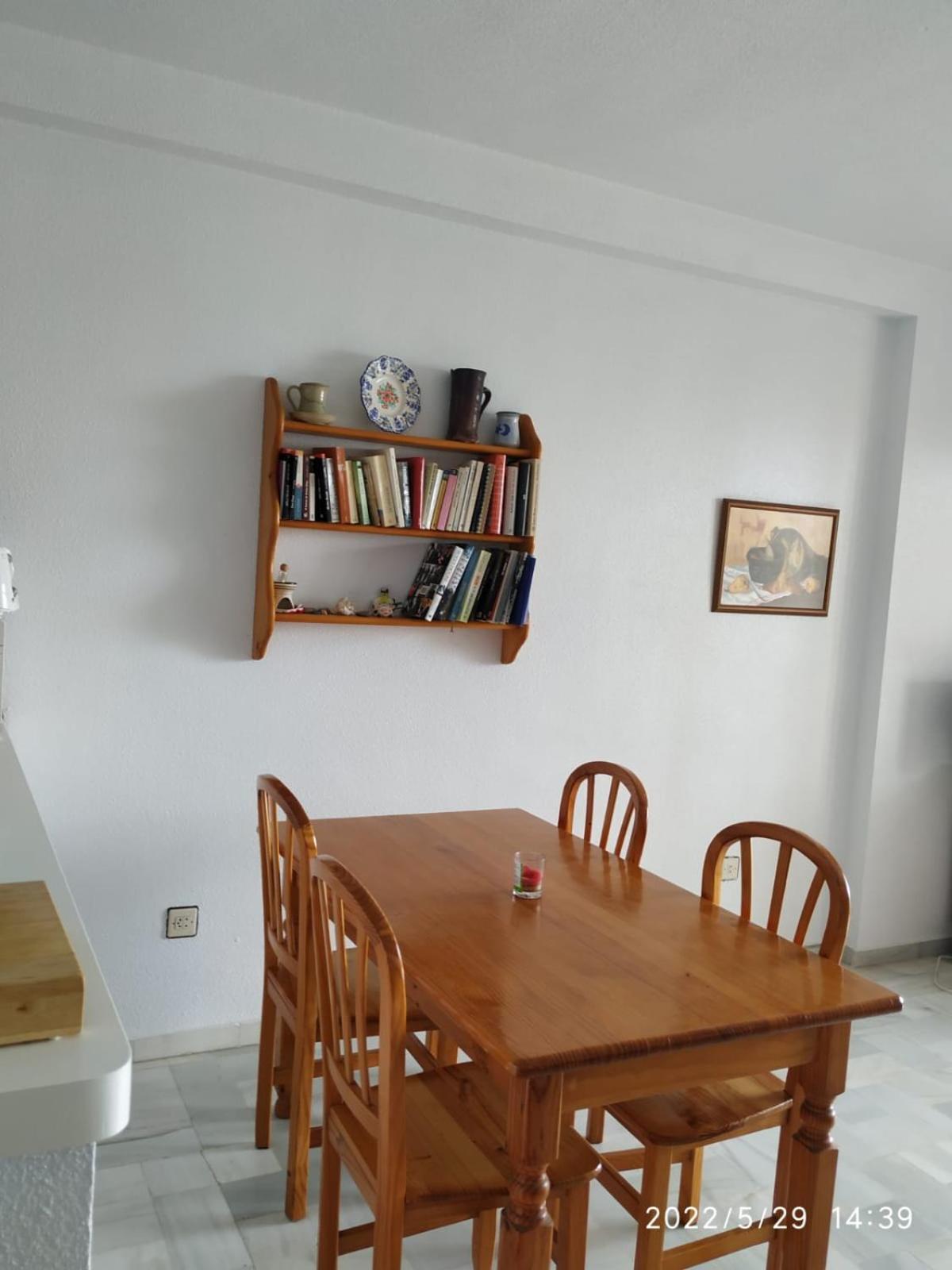 Apartment photo 2
