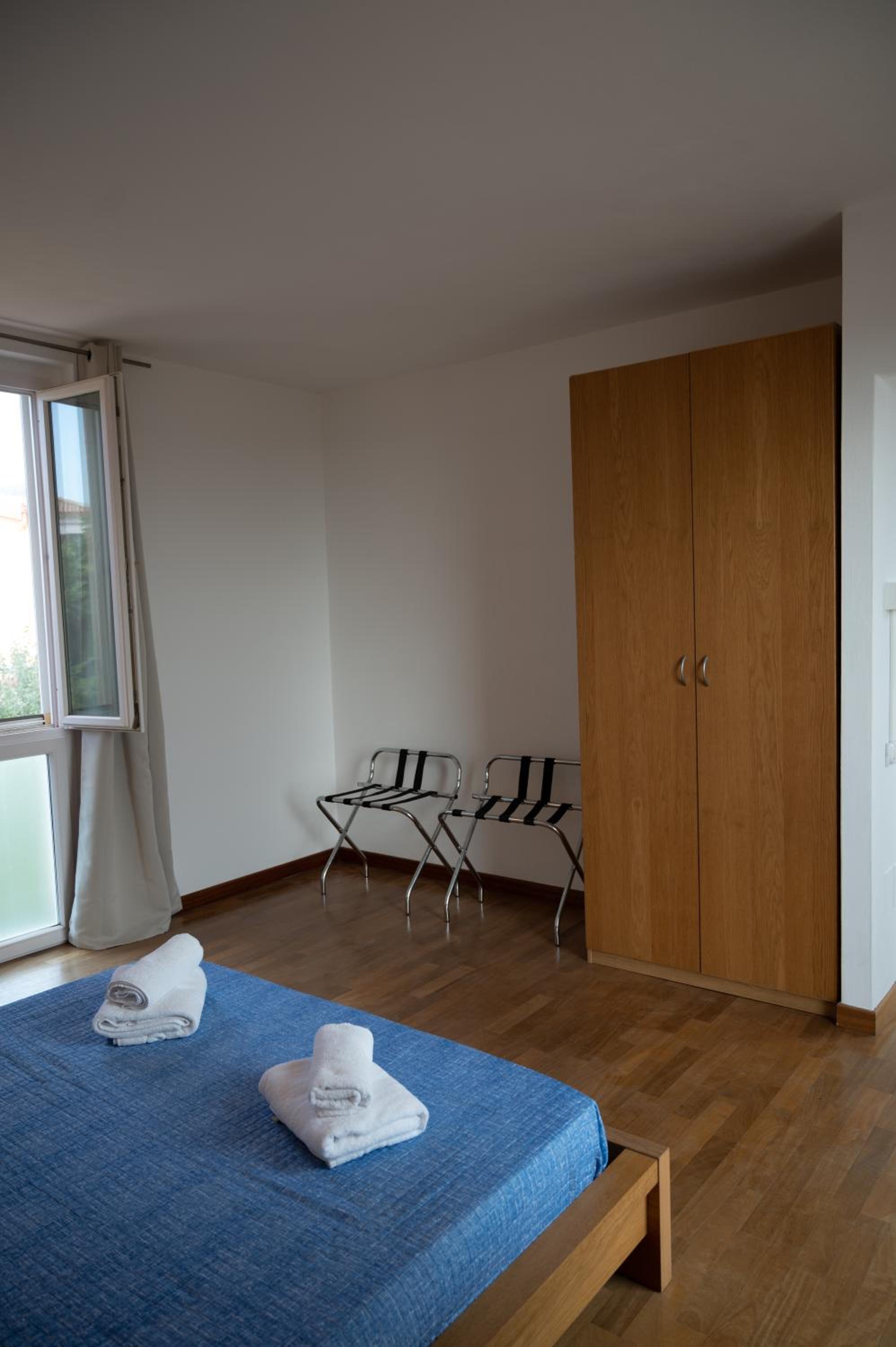 Double Room with Private Bathroom photo 3