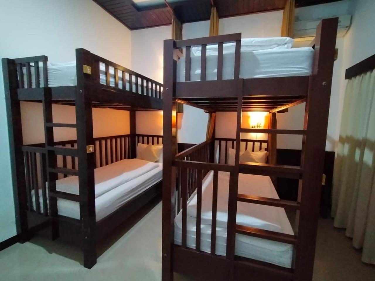 Bed in 4-Bed Mixed Dormitory Room