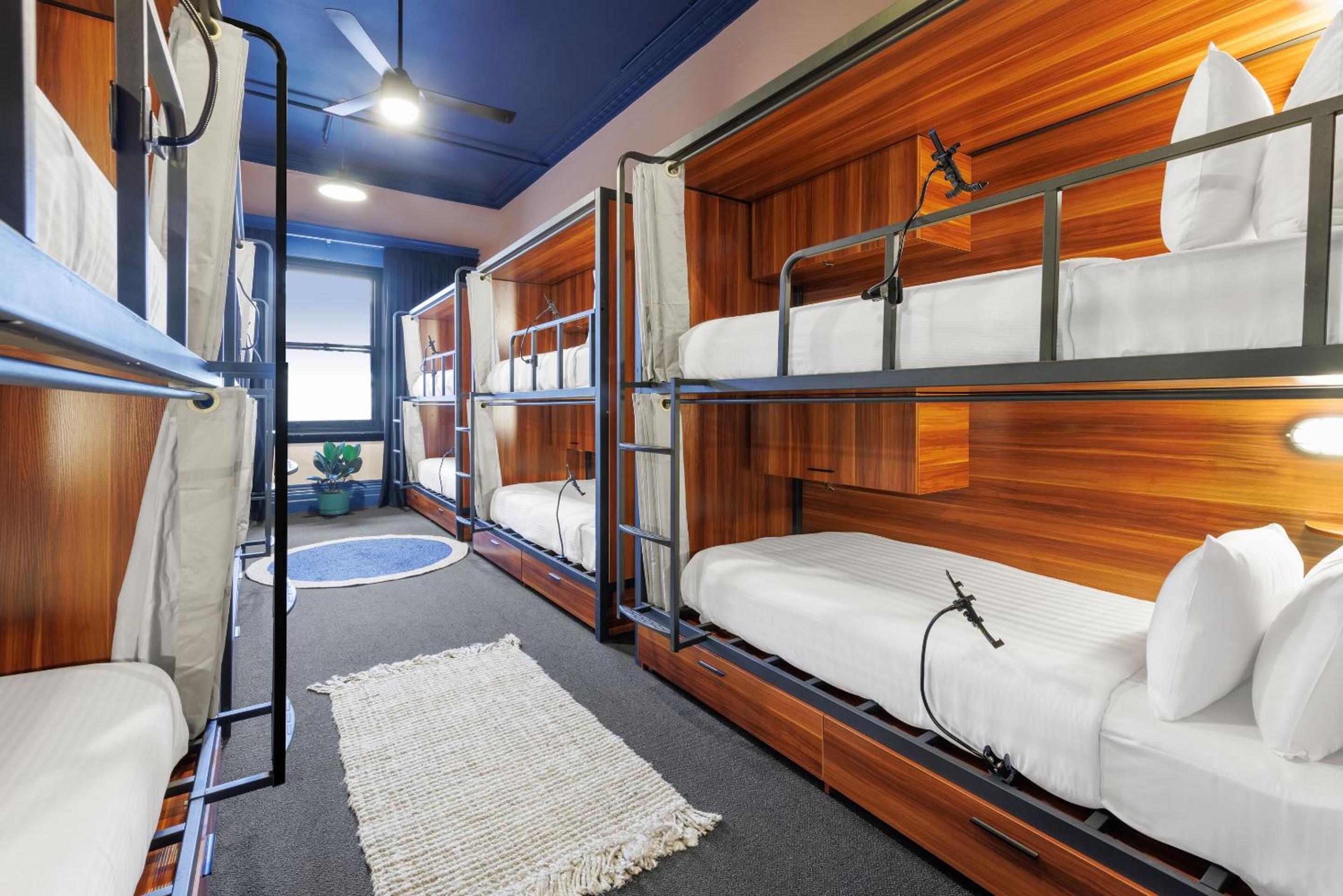 Bed in 12-Bed Shared Dormitory - Non Smoking photo 1