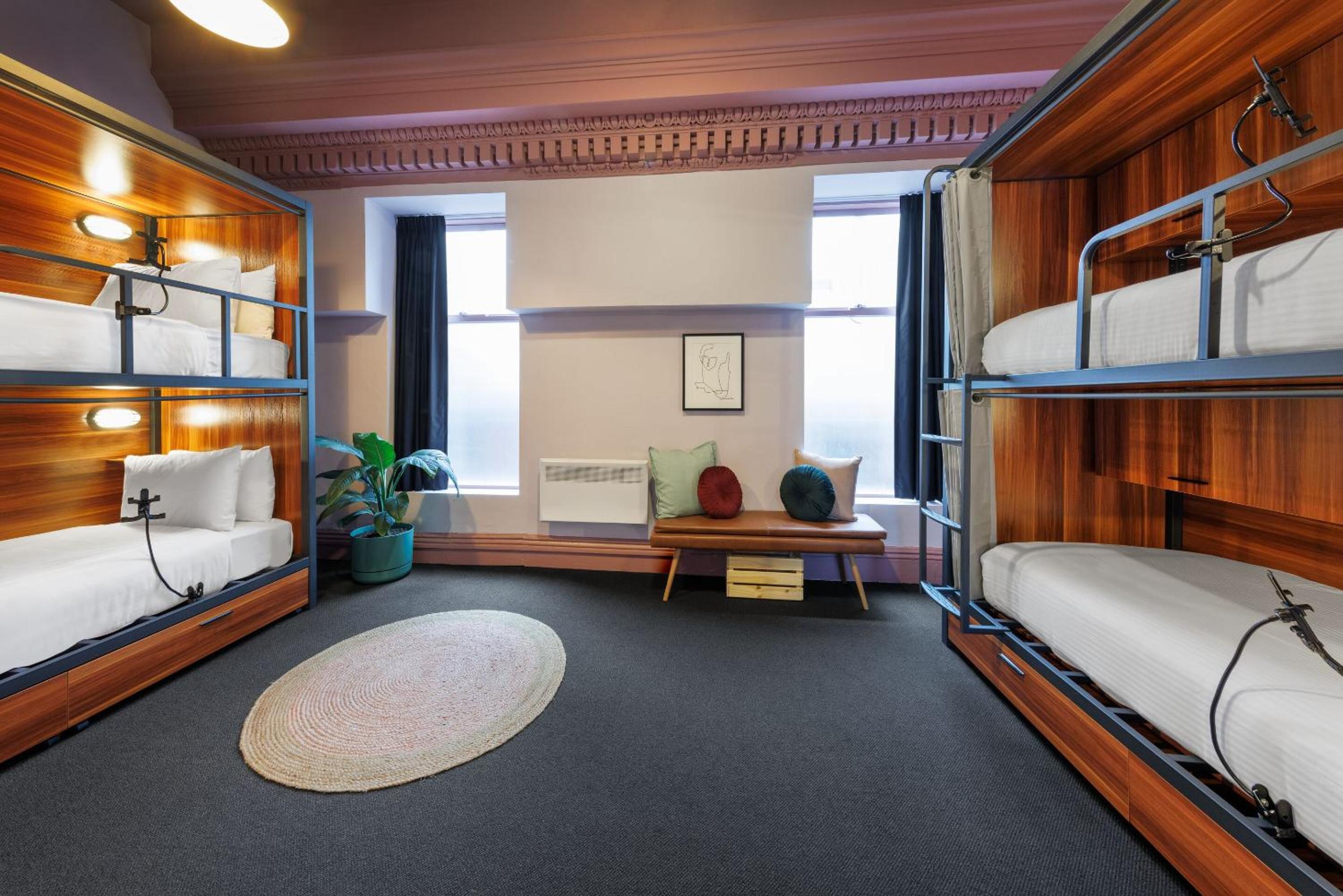 Bed in 4-Bed Dormitory Room - Non Smoking photo 3