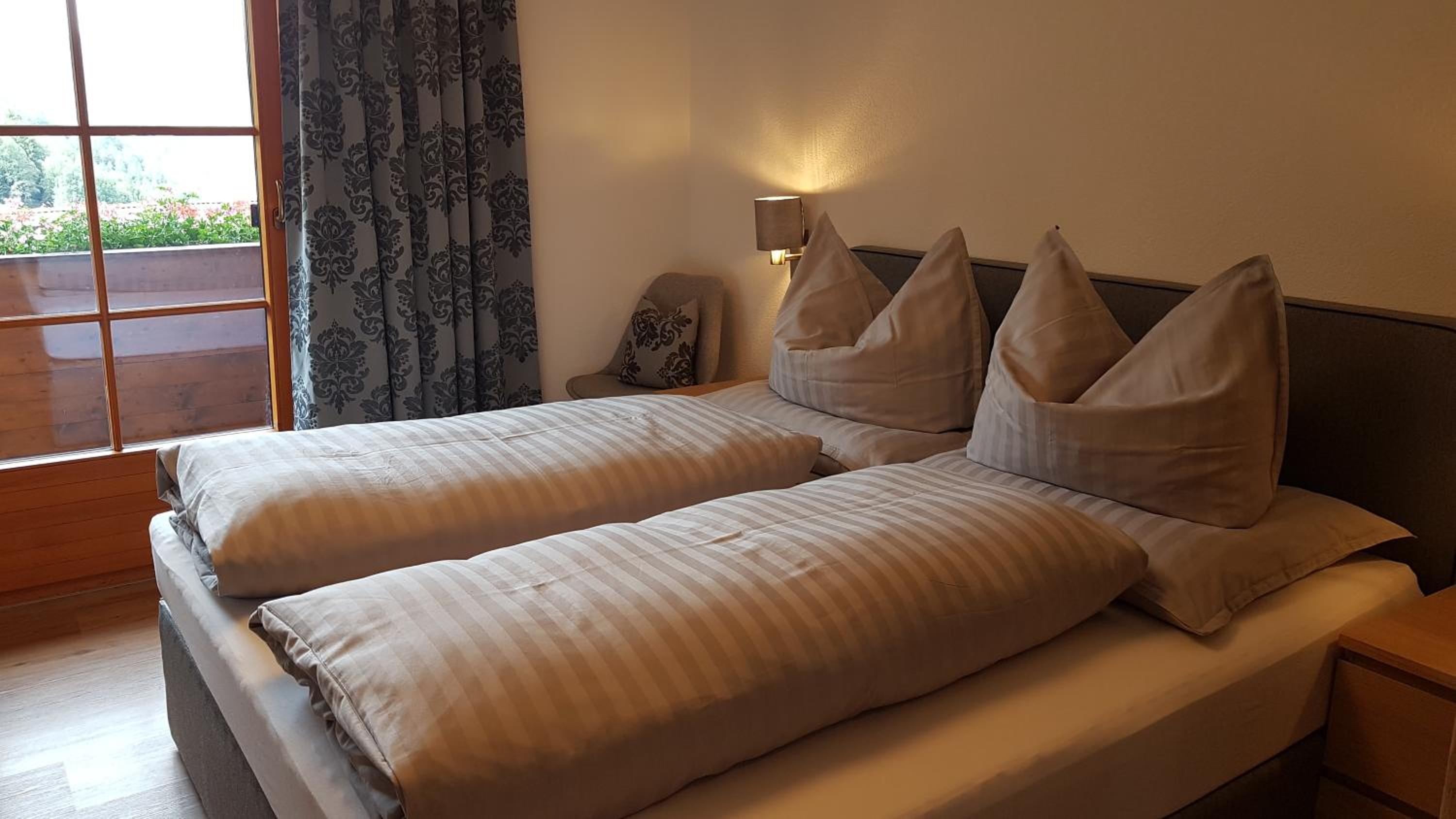 Standard Double Room photo 3