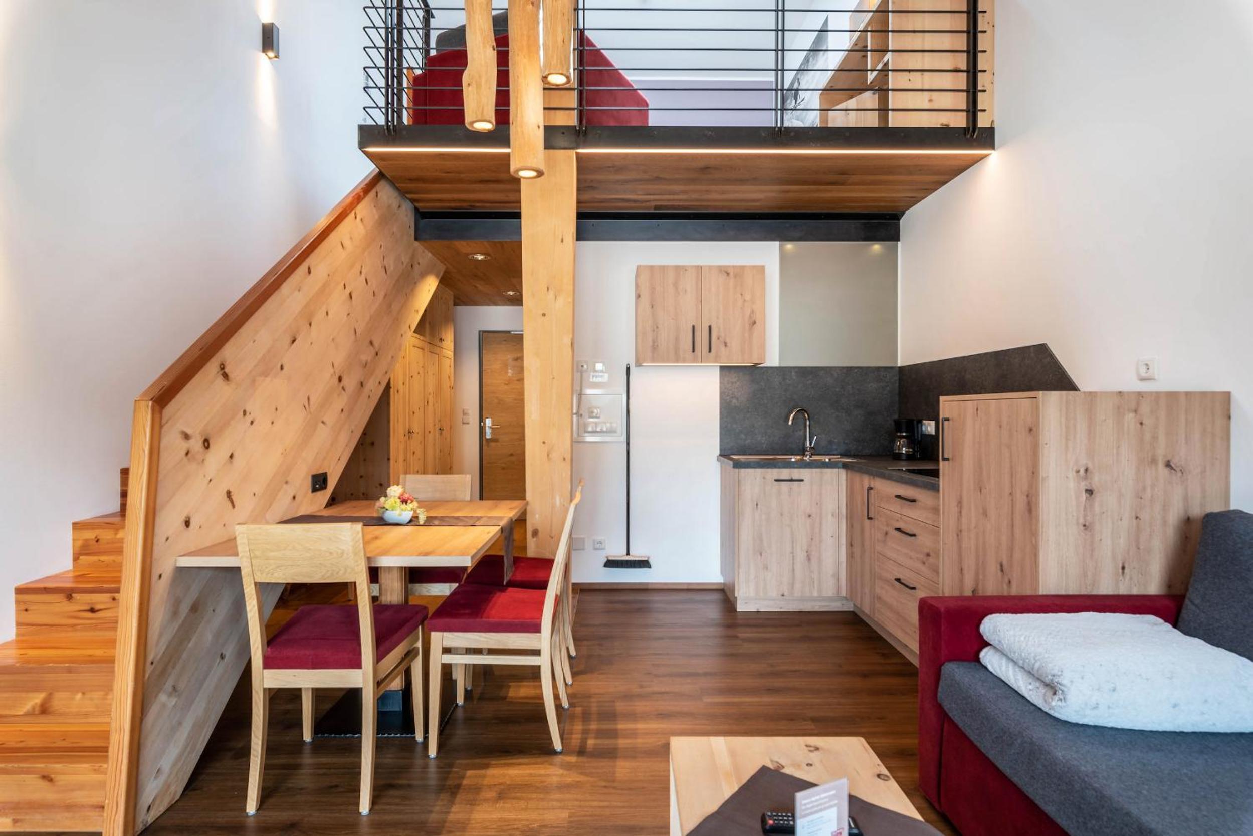 Superior One-Bedroom Apartment With Balcony photo 3