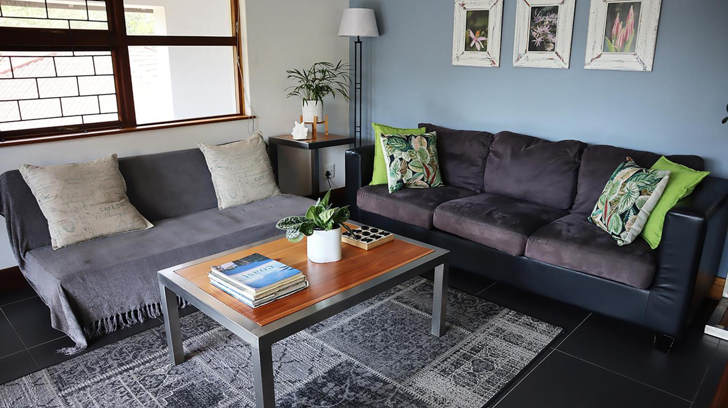 Apartment with Balcony photo 1