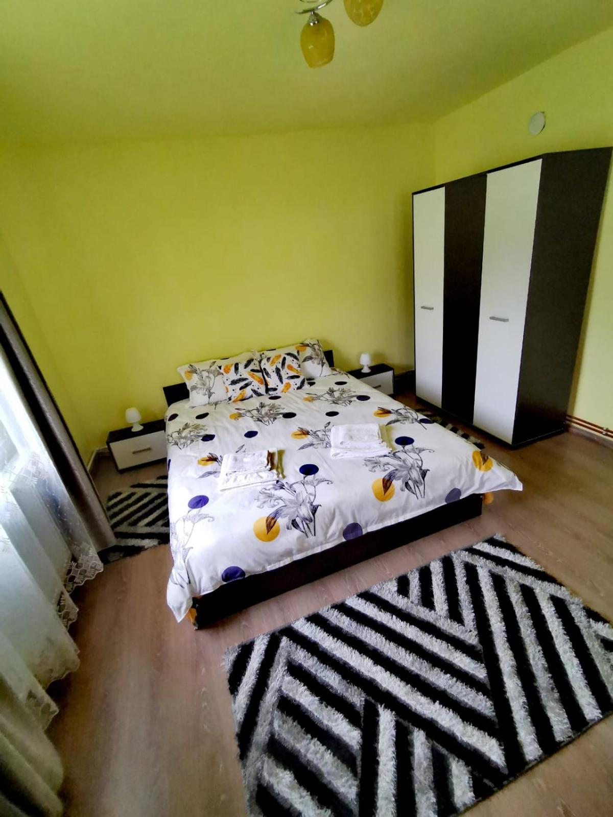 Double Room - Photo 1