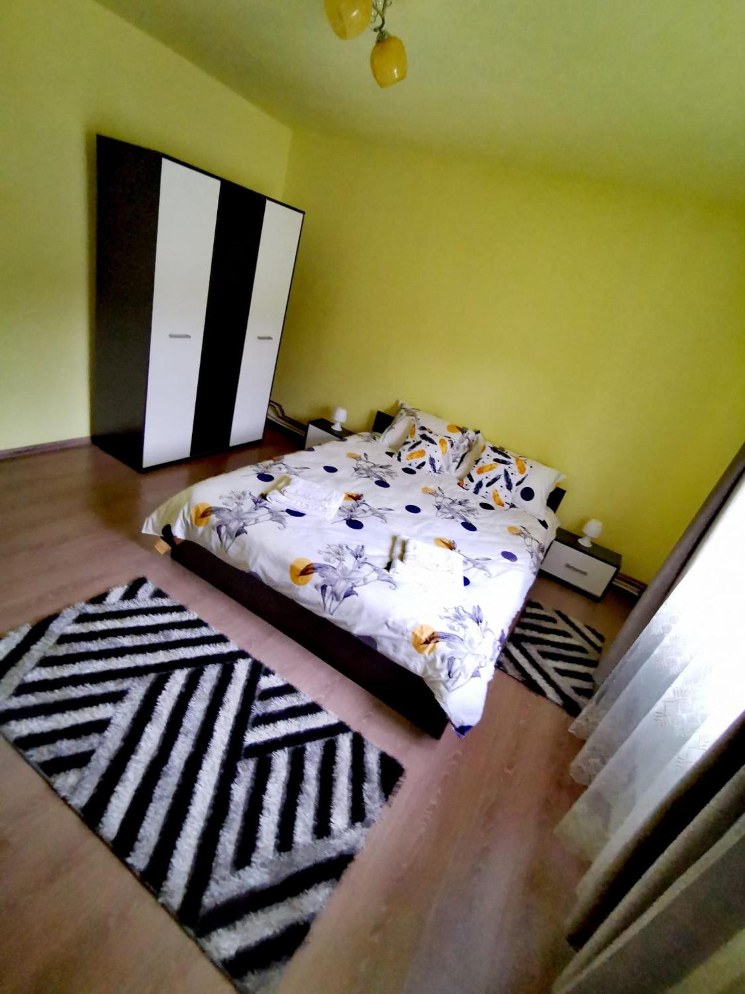 Double Room - Photo 13