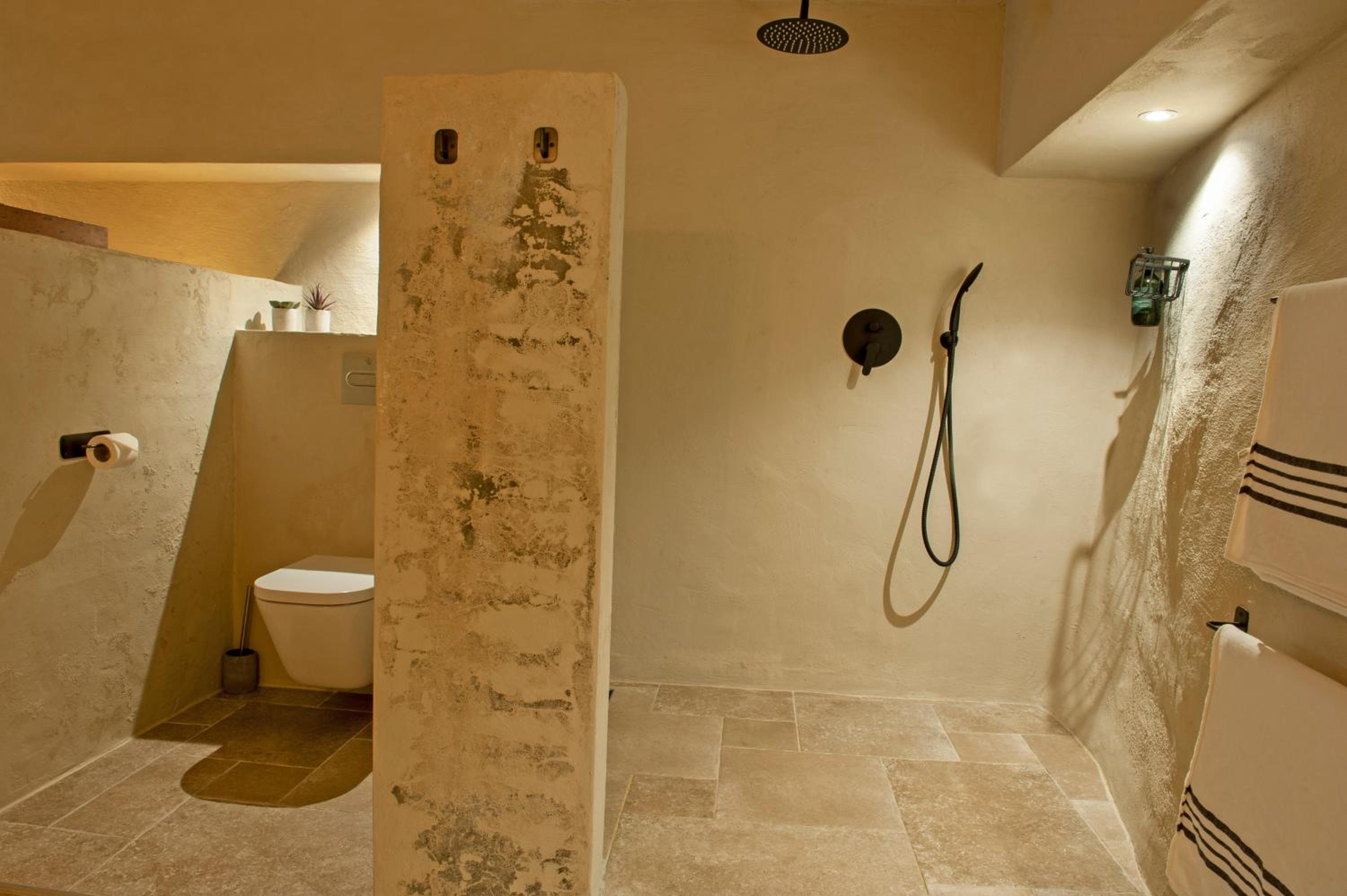 Suite with Sauna - Photo 13