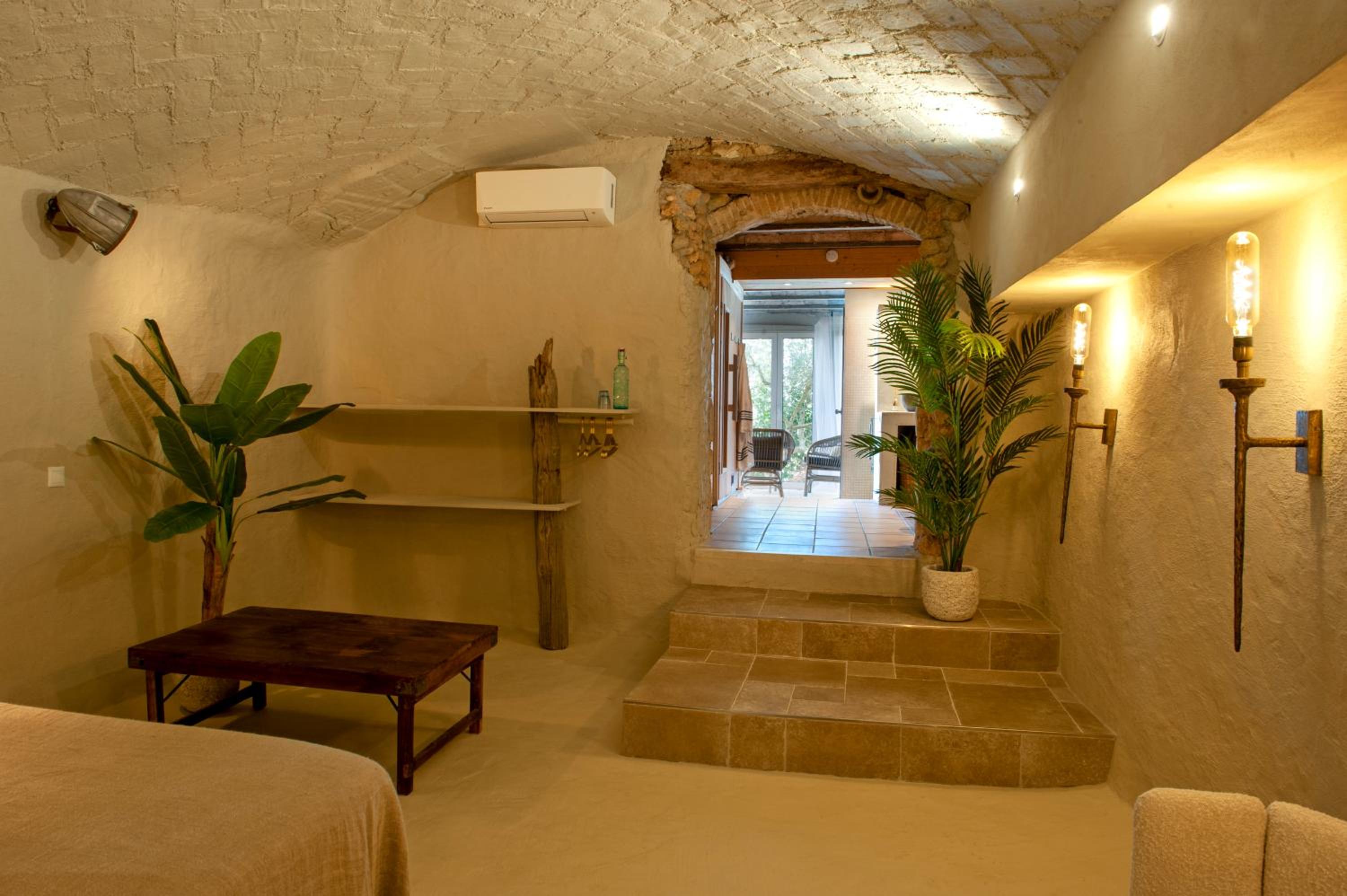 Suite with Sauna - Photo 11