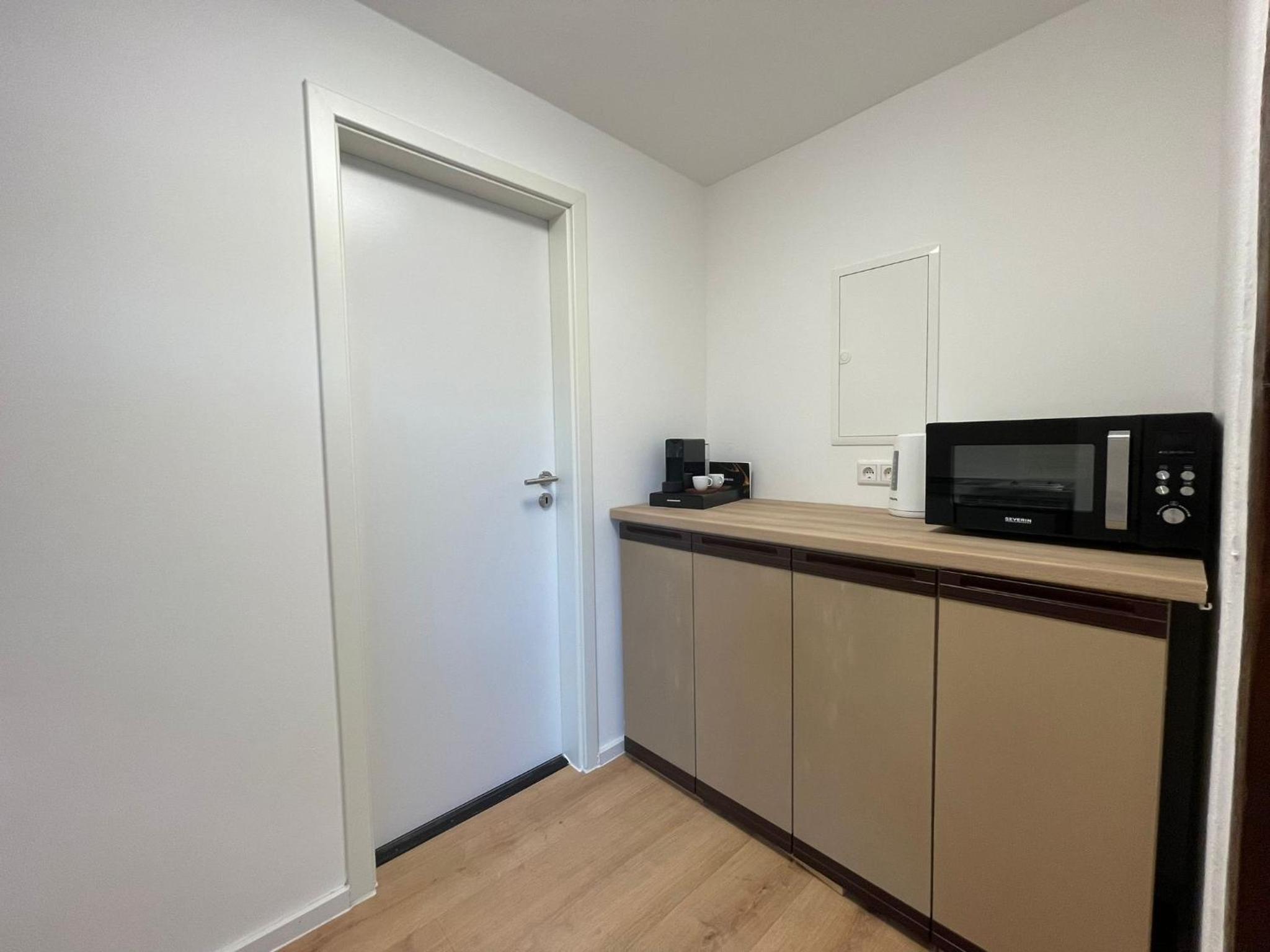 One-Bedroom Apartment - Photo 7