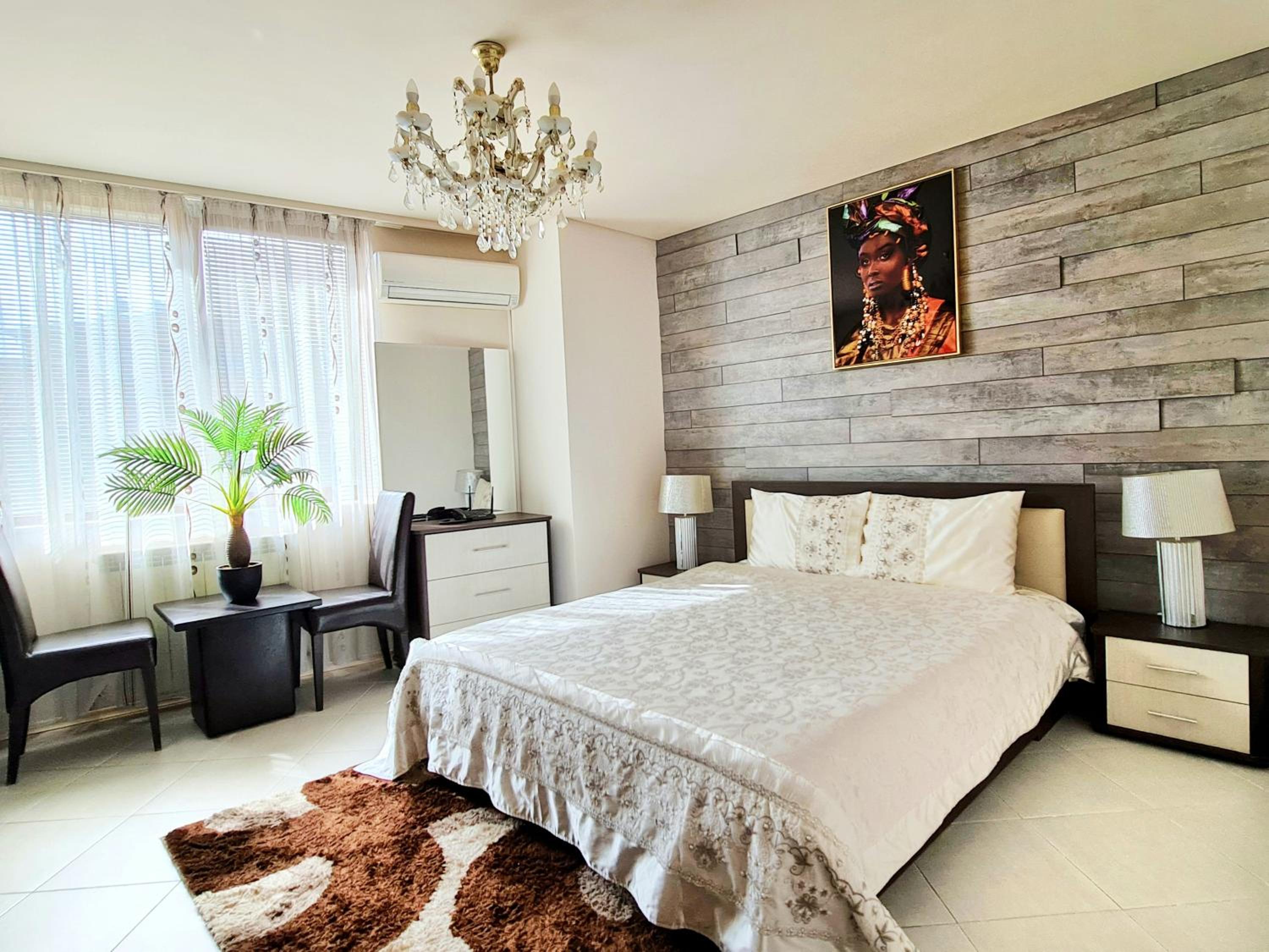 Apartment - Photo 20
