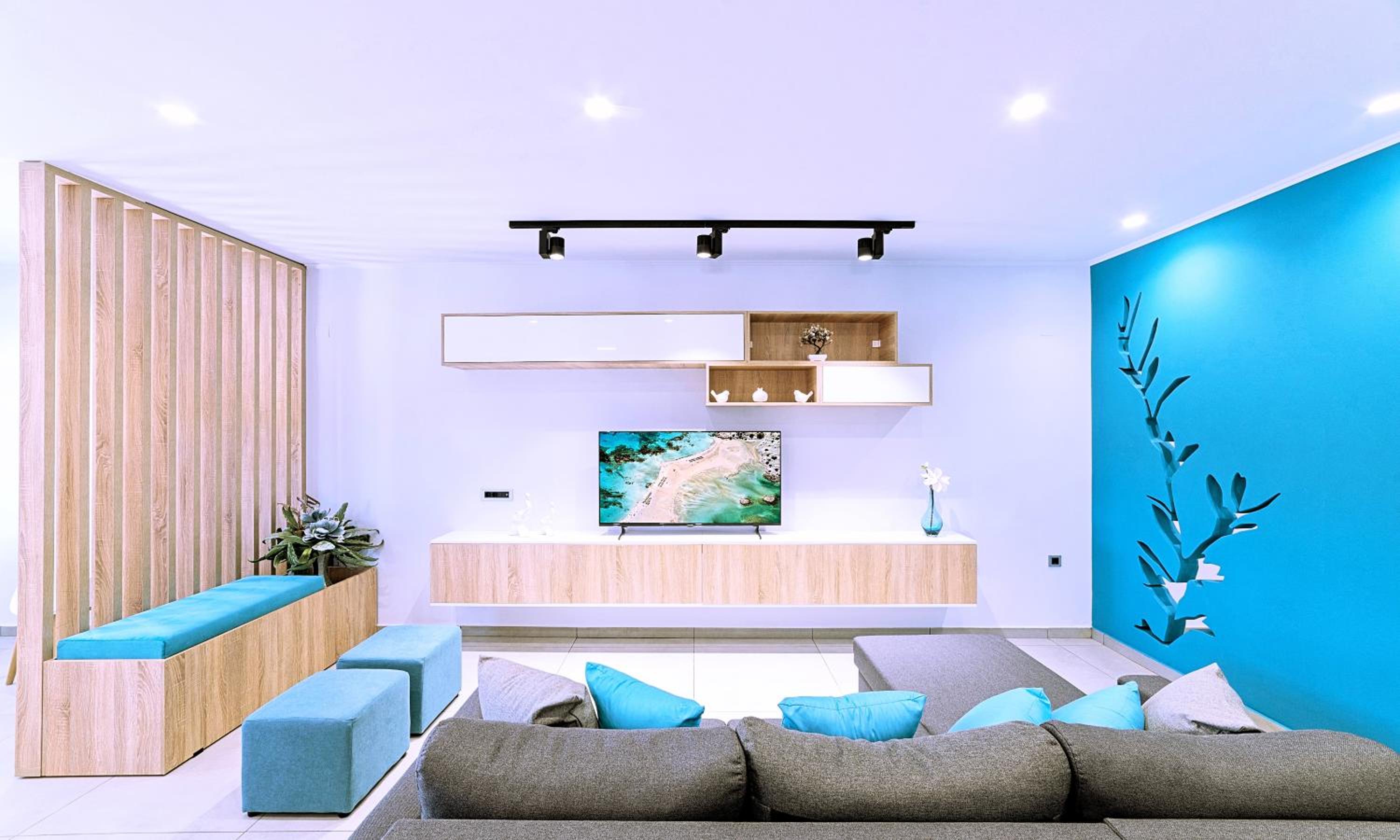 Three-Bedroom Villa photo 1