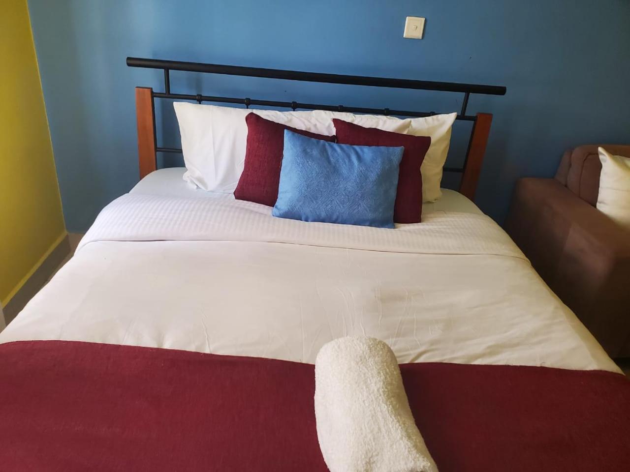 Deluxe Double Room - Photo 4