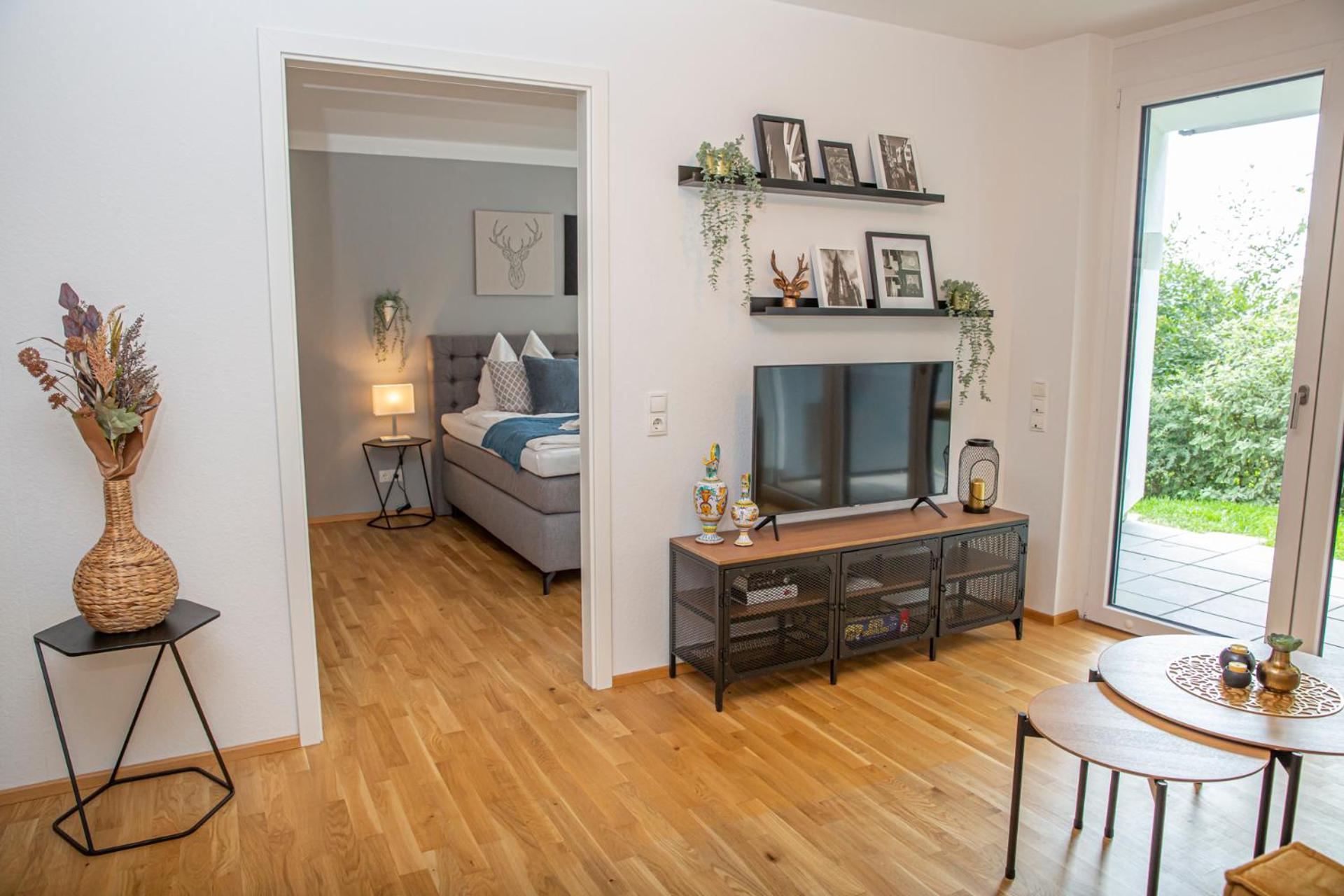 One-Bedroom Apartment photo 3