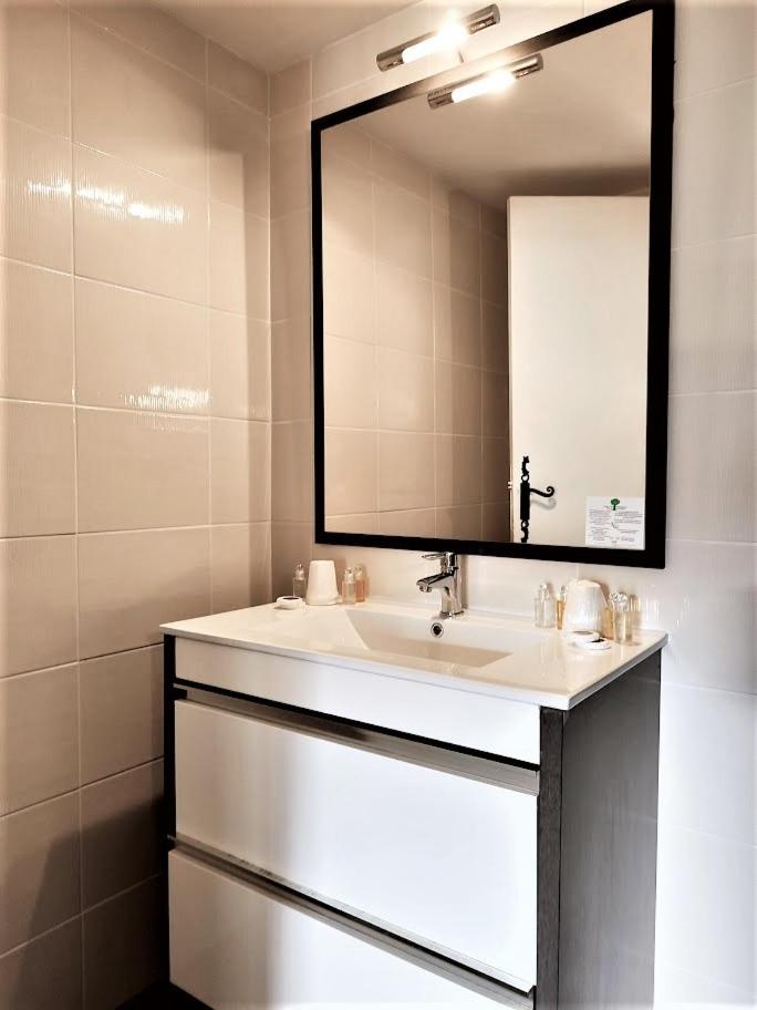 Quadruple Room - Photo 5