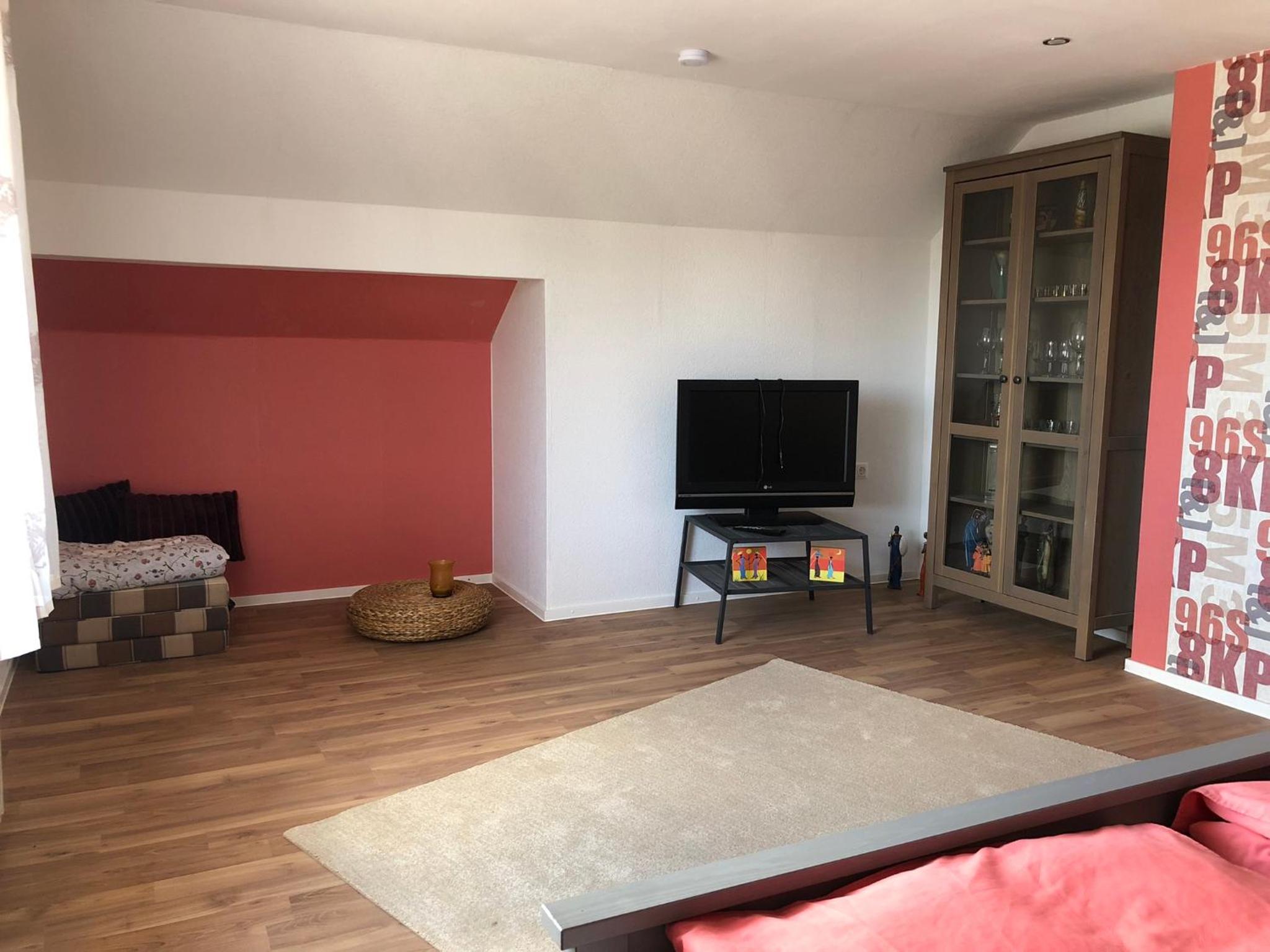 Apartment photo 2